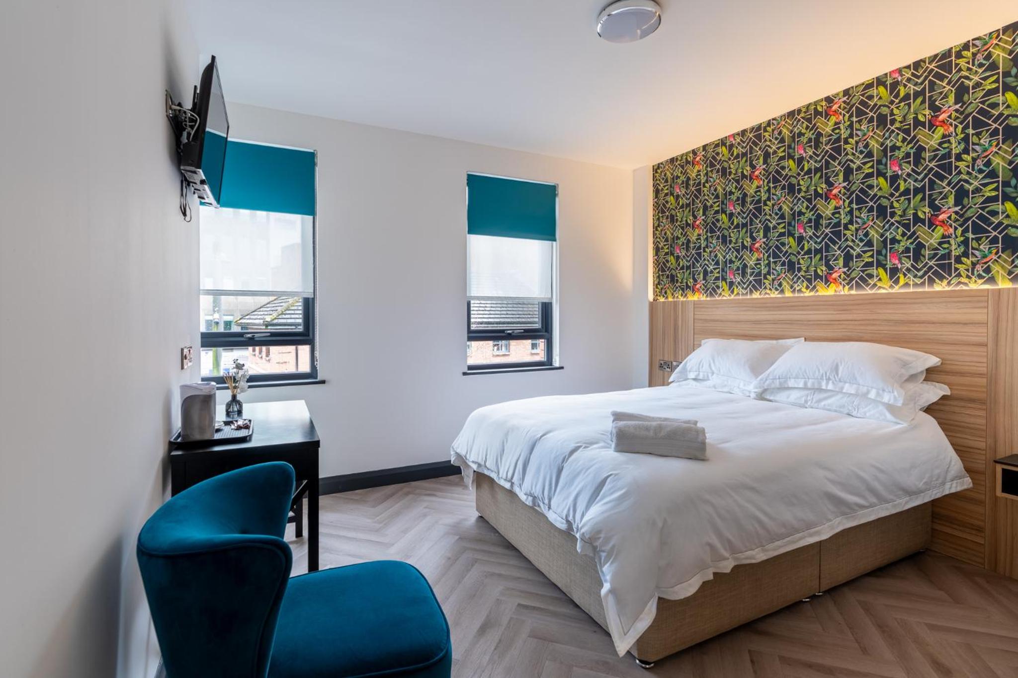 Deluxe King Room photo 1