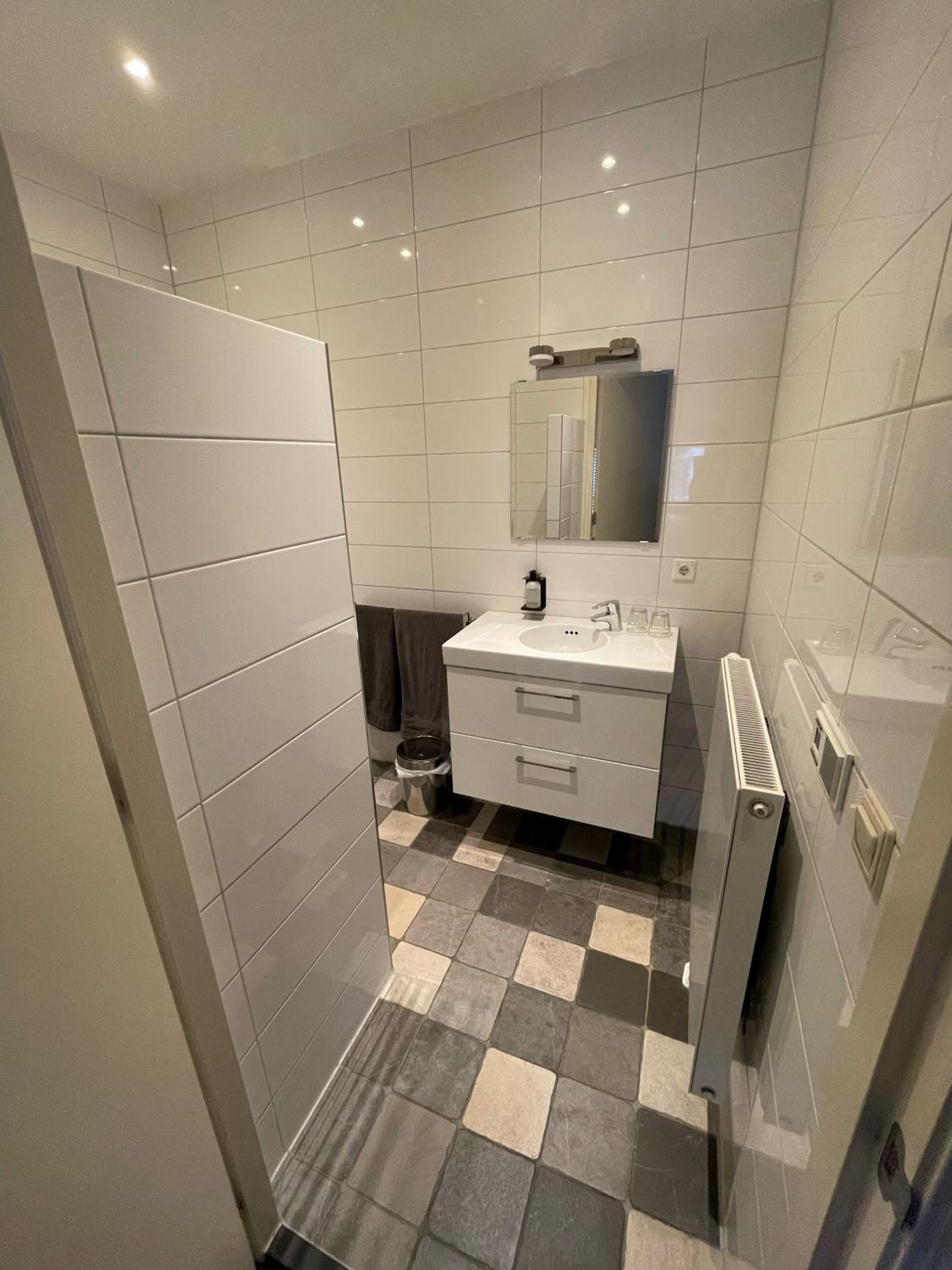 Large Double Room - Annex photo 1