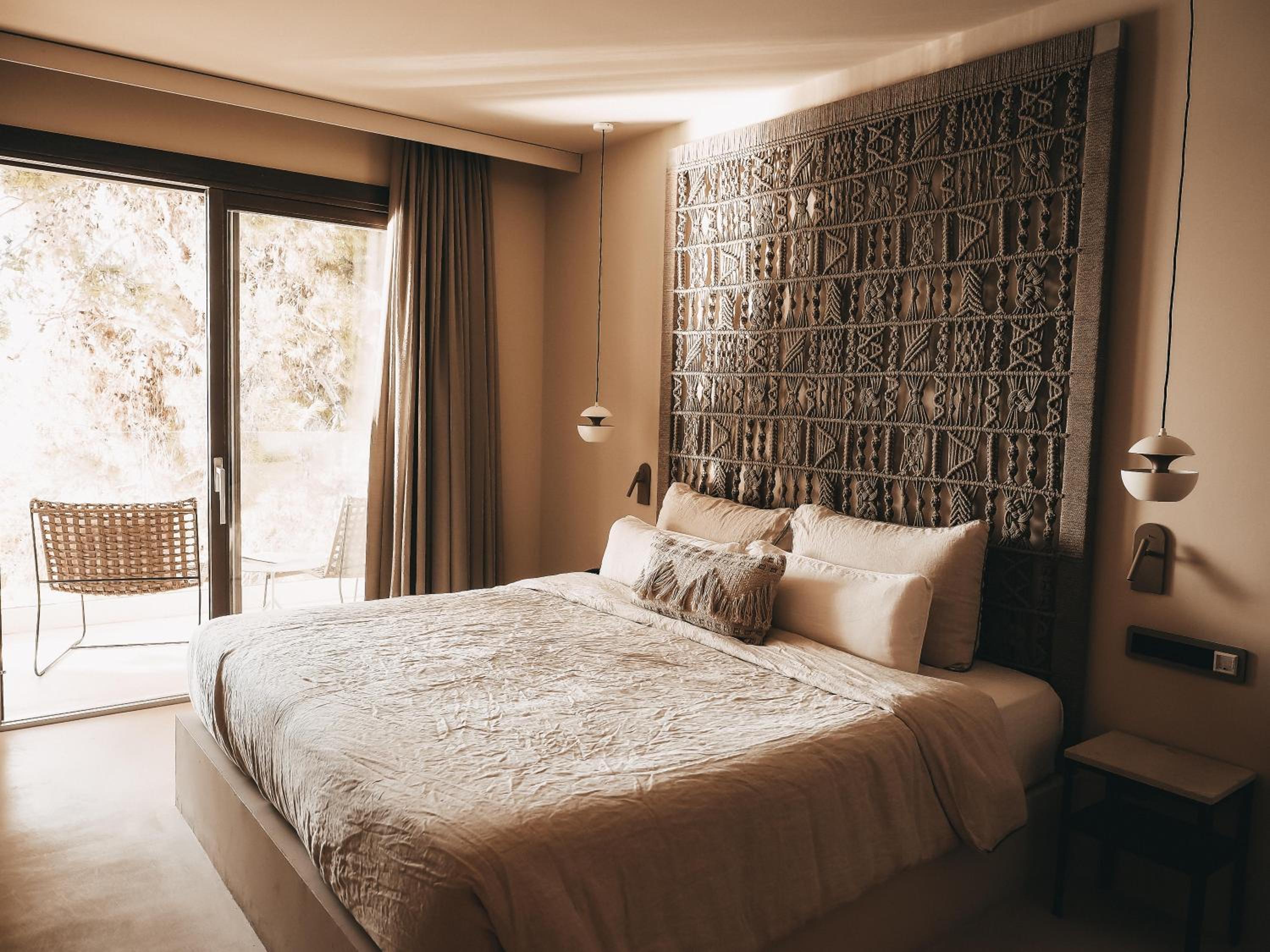 Deluxe Double Room with Balcony and Sea View