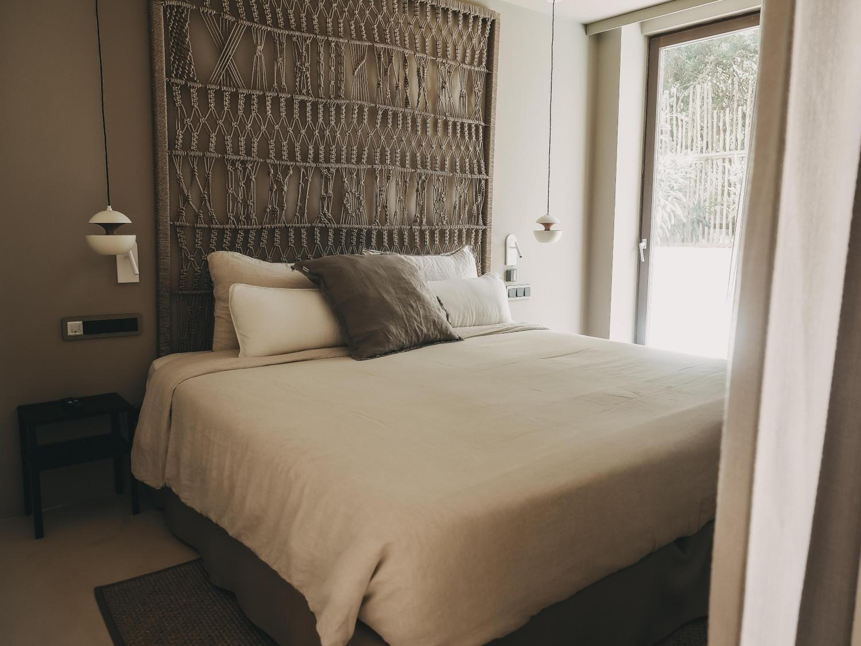 Suite with Spa Bath