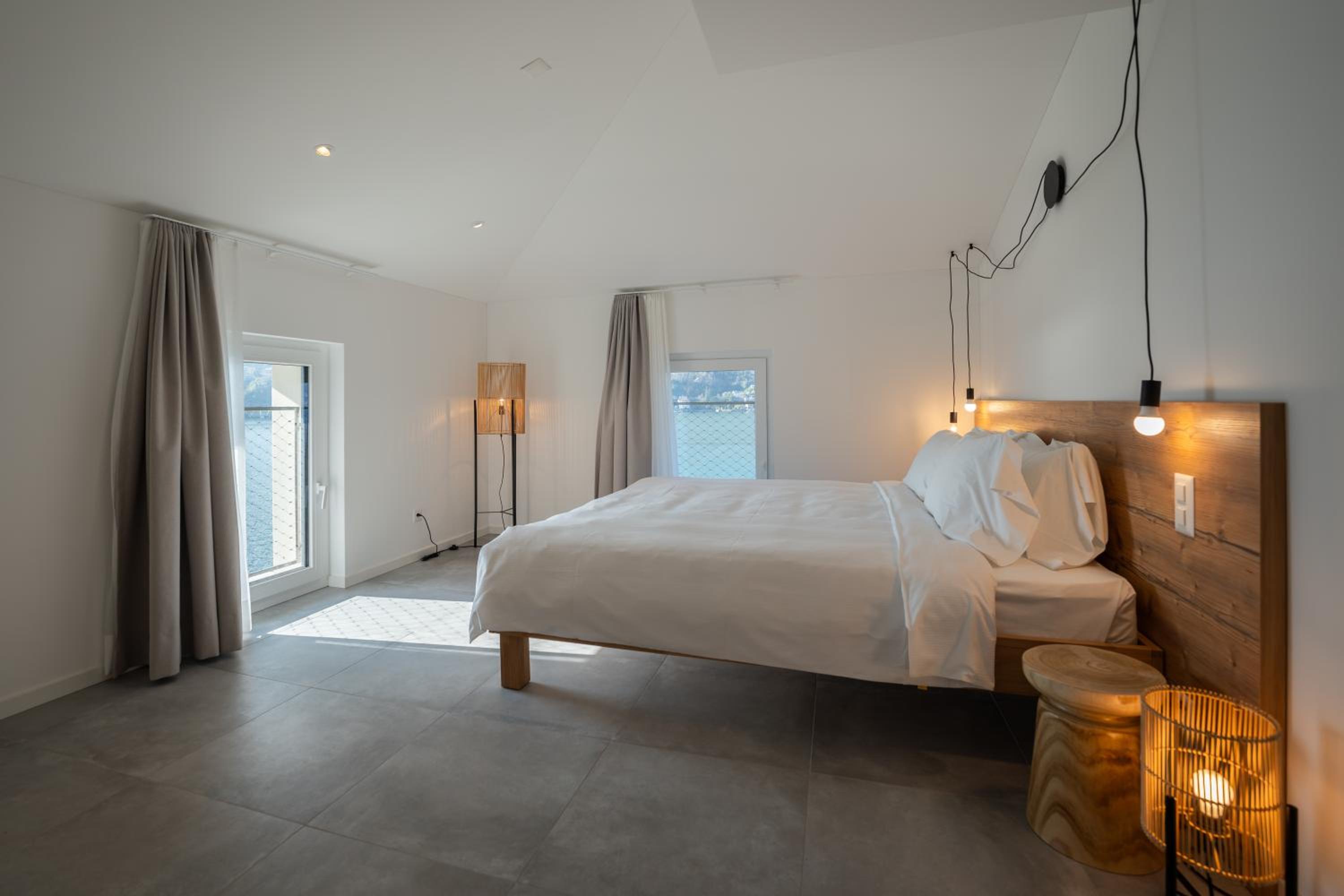 Double Room with Lake View
