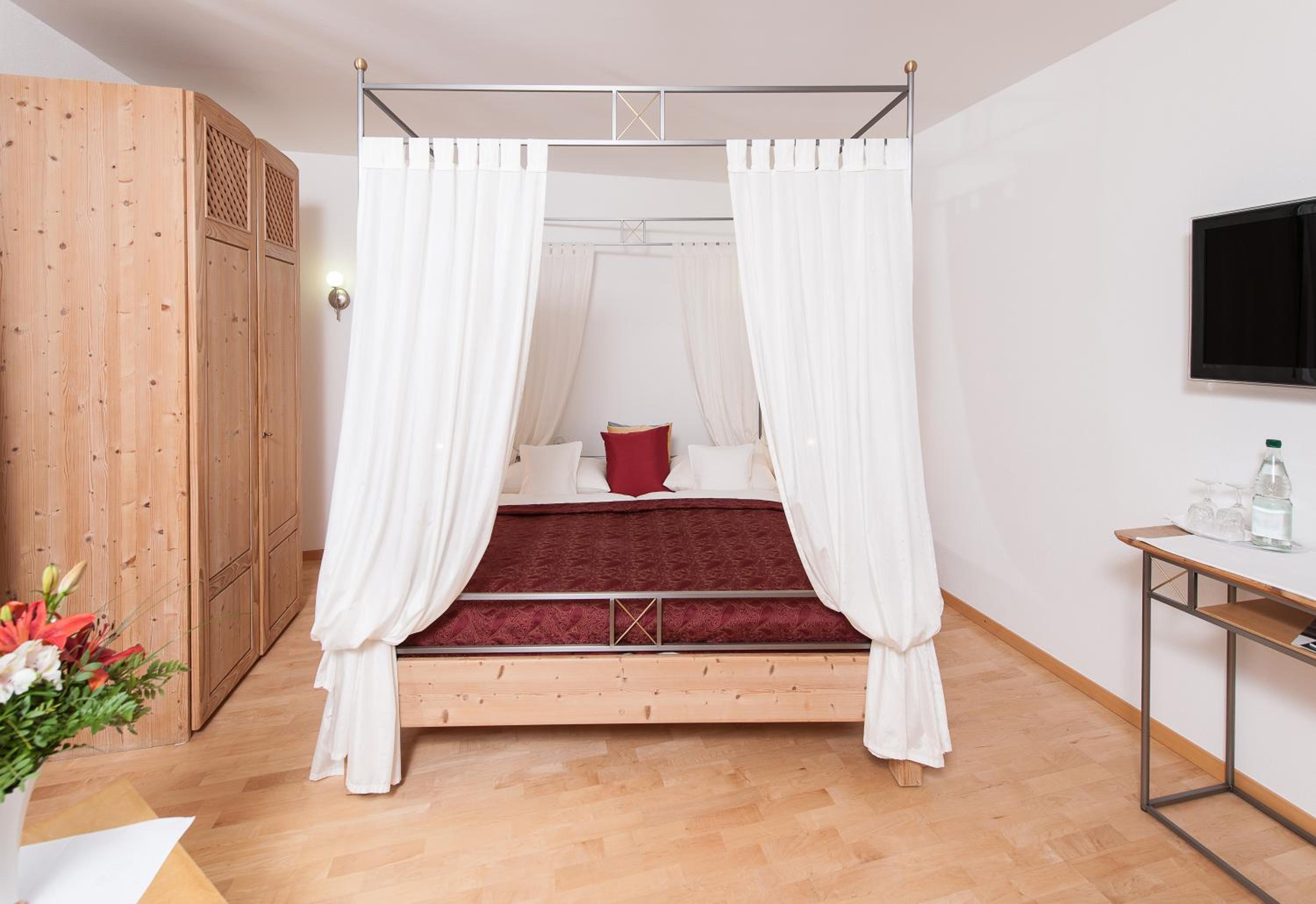 Standard Double Room photo 2