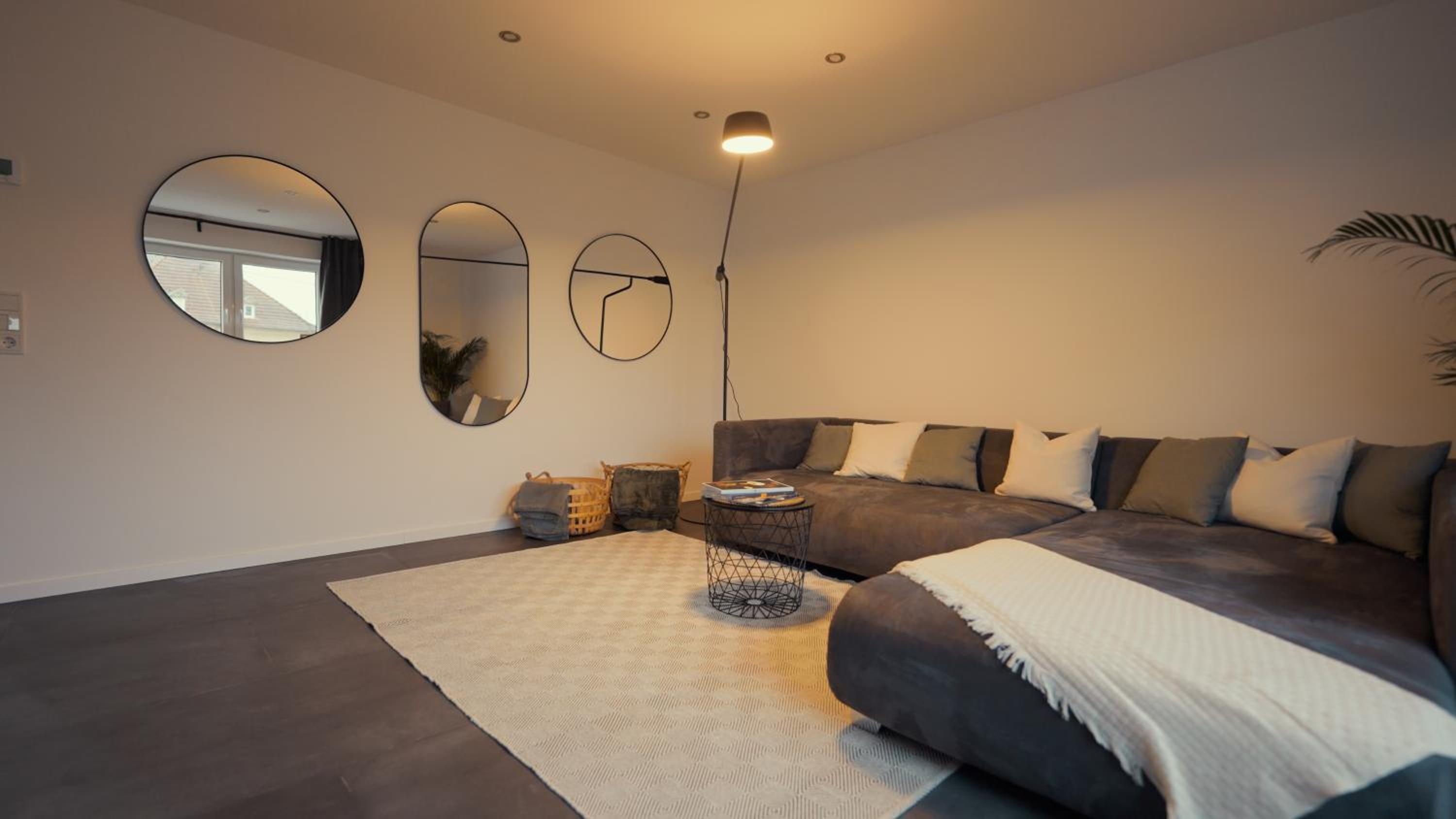 Three-Bedroom Apartment photo 1
