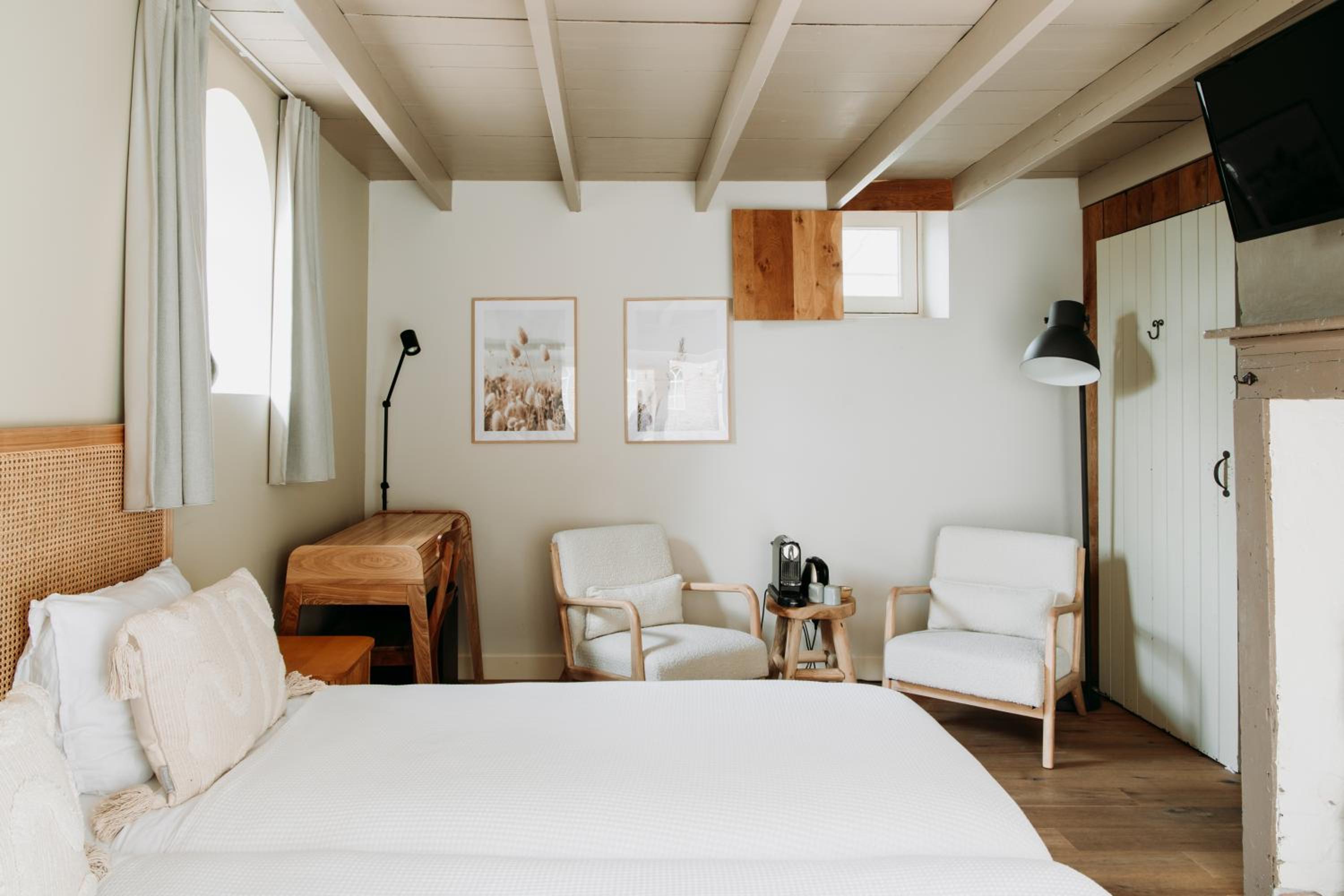 Double Room - Photo 4