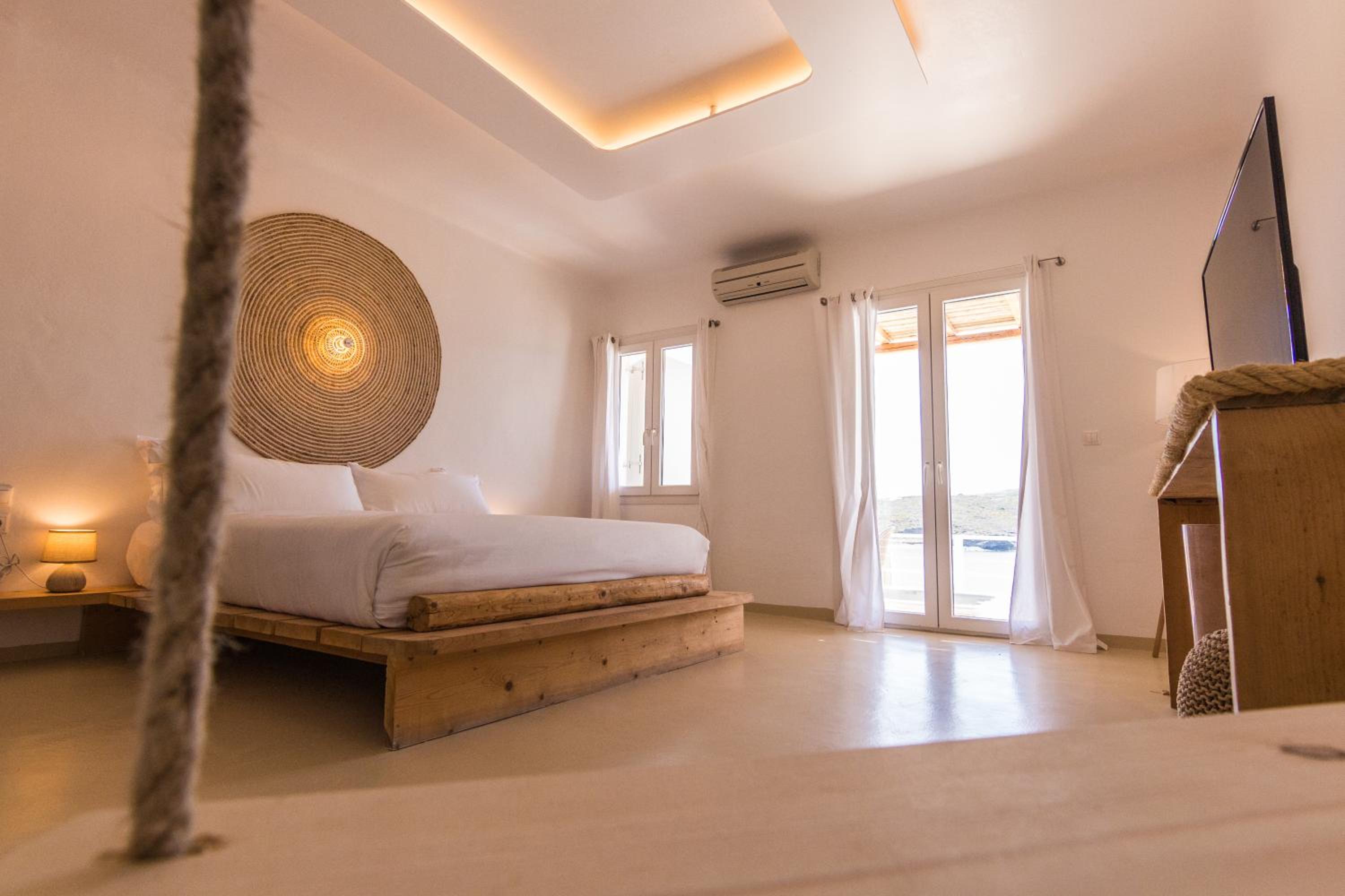 Paleochori Honeymoon & Family sea view with outdoor Jacuzzi