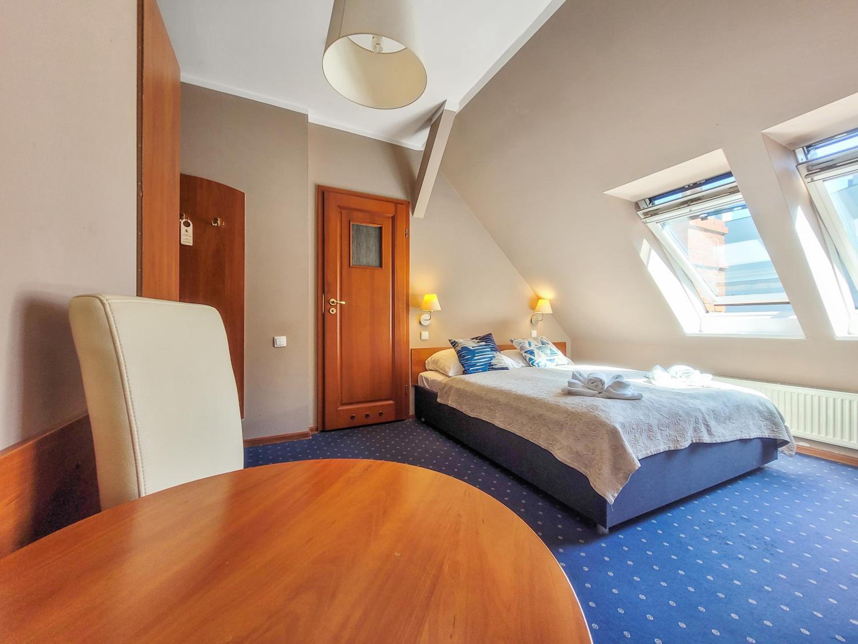 Double Room - Attic - Photo 2