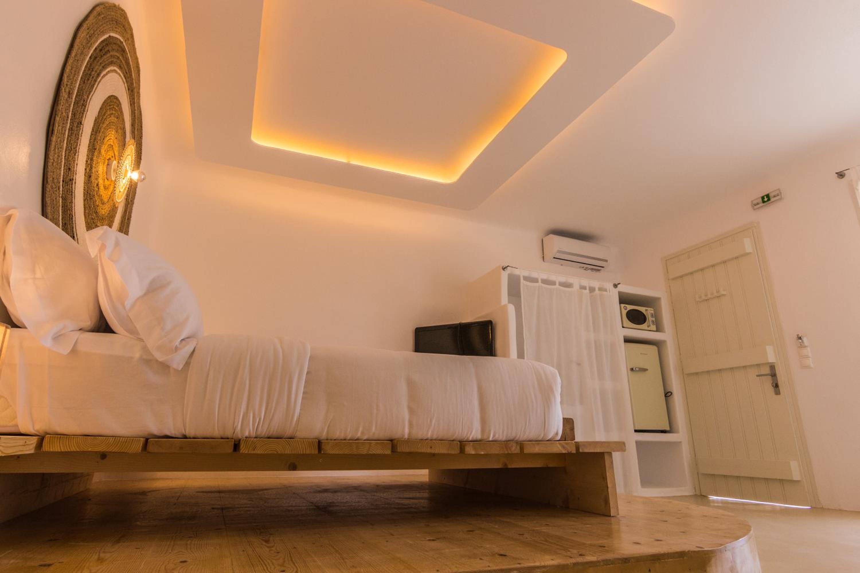 Firiplaka Suite side sea view