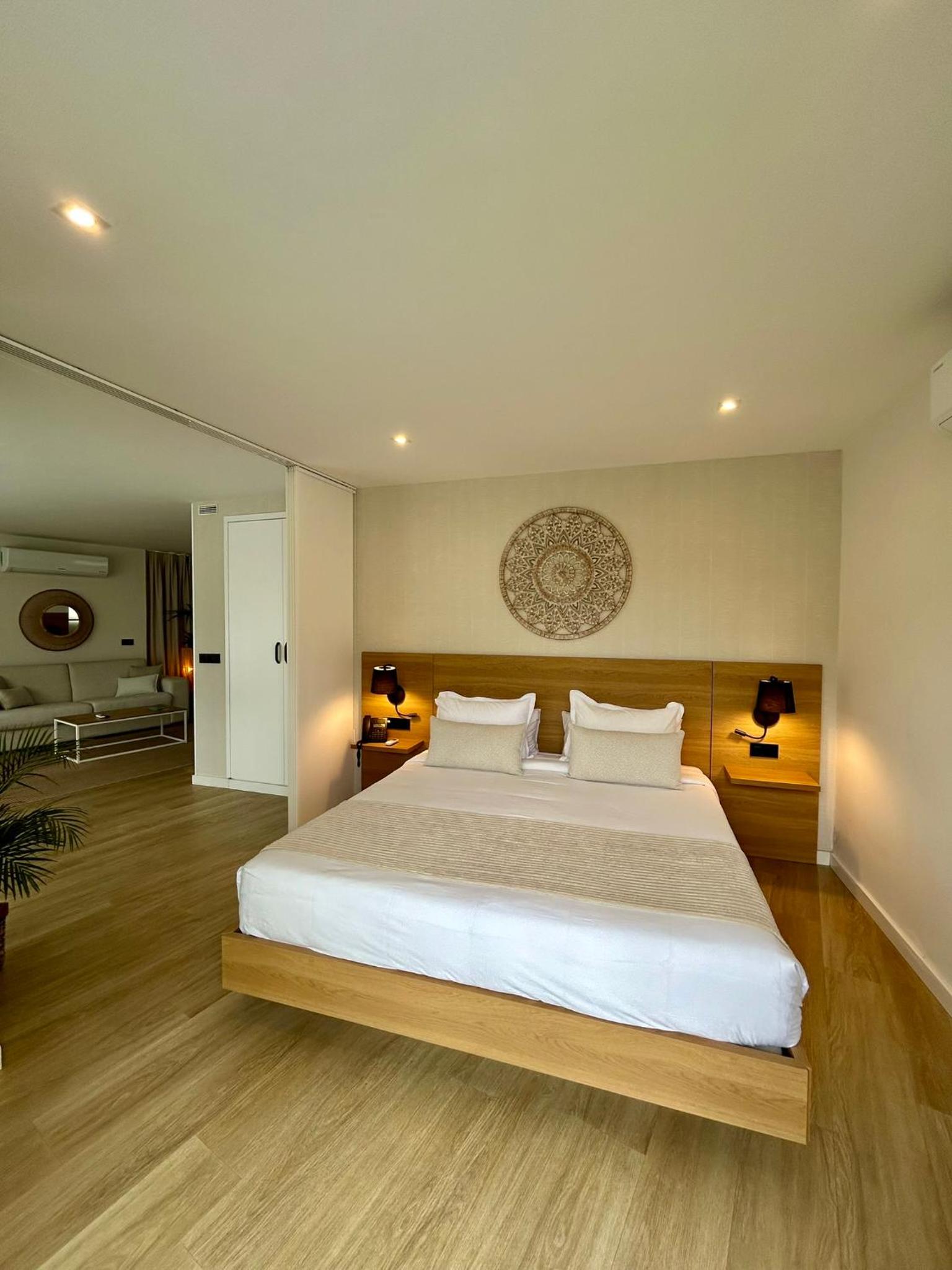 Family Suite - Photo 9