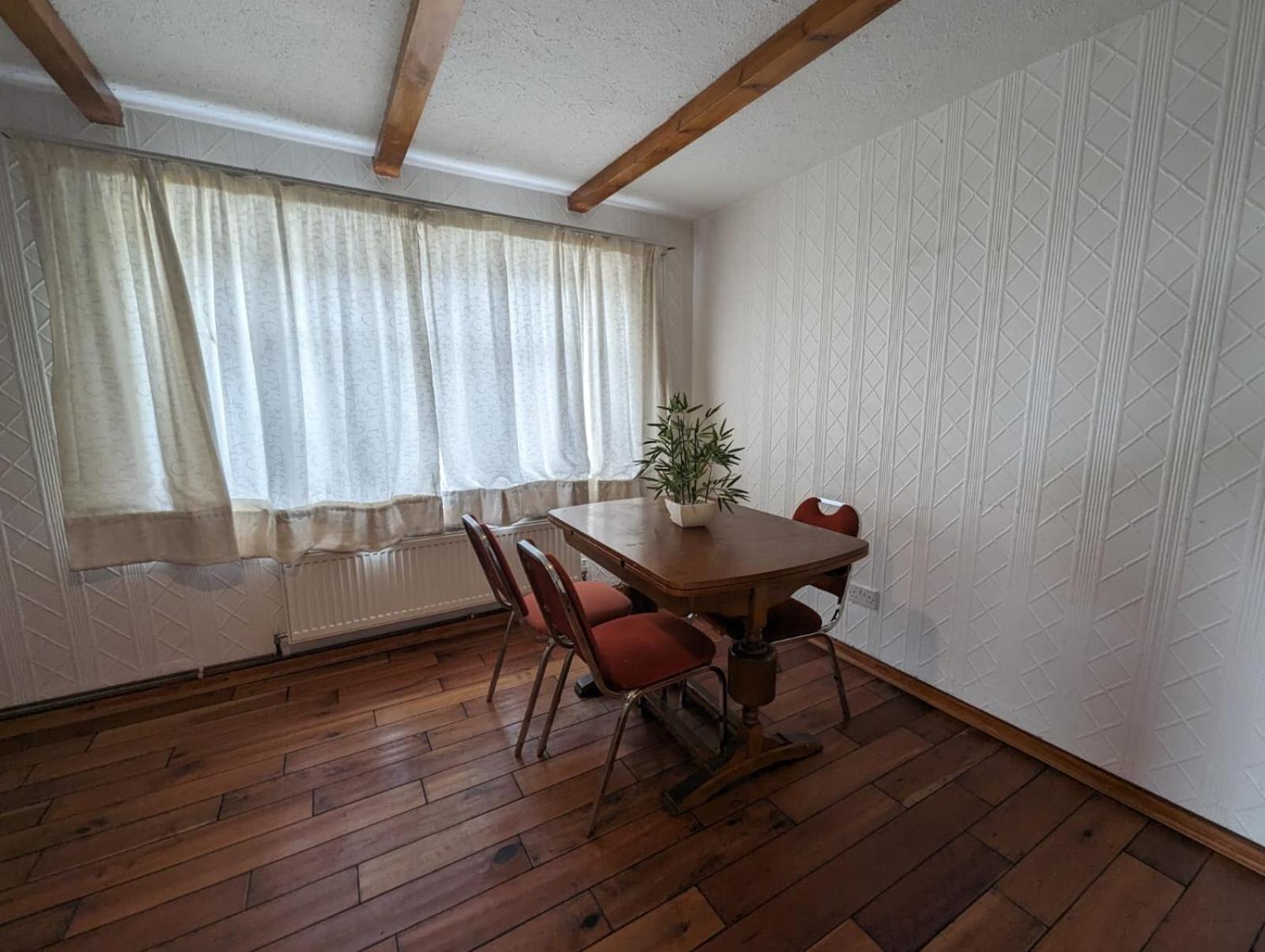 Superior King Room photo 2
