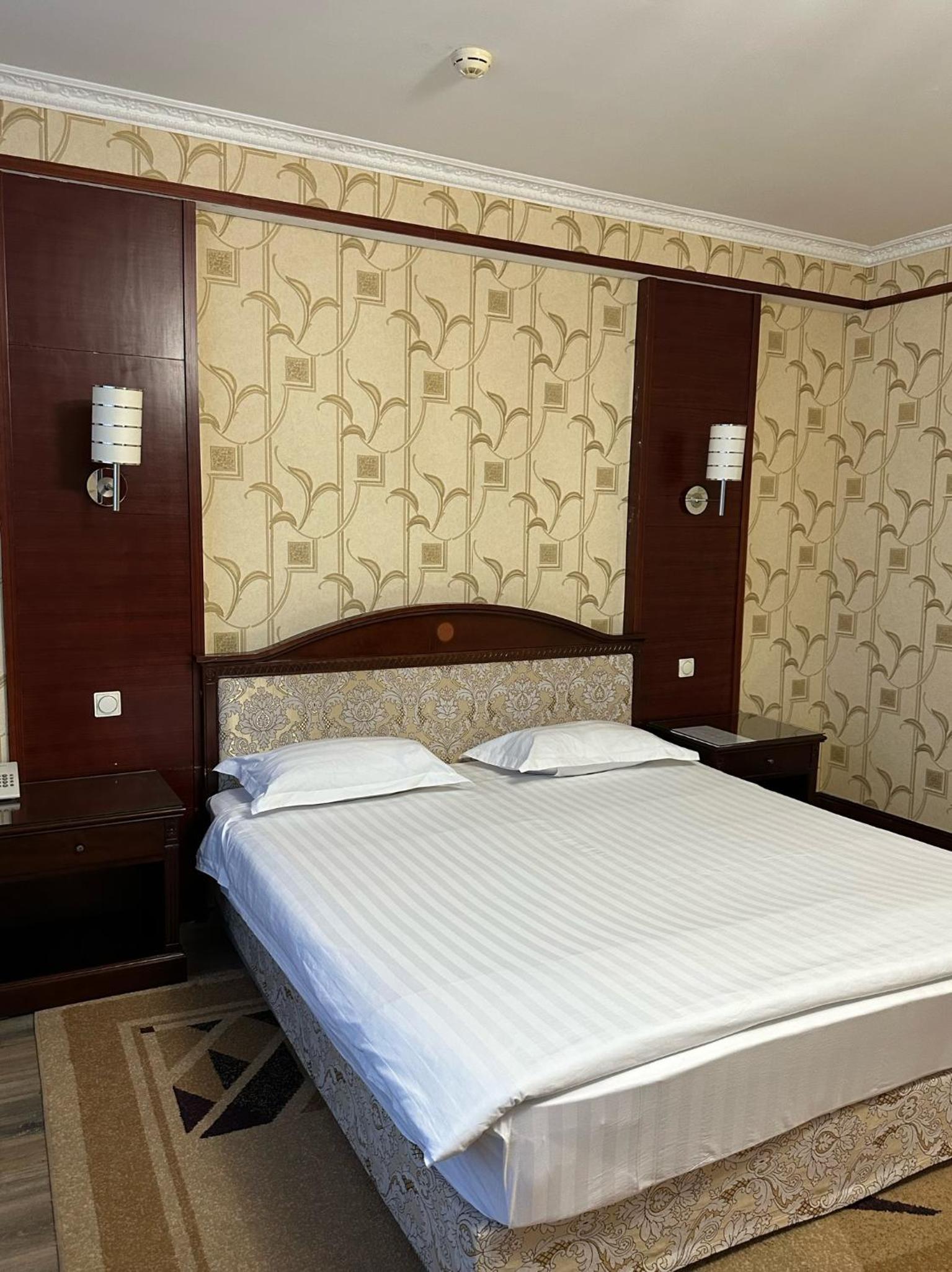 One-Bedroom Suite photo 2