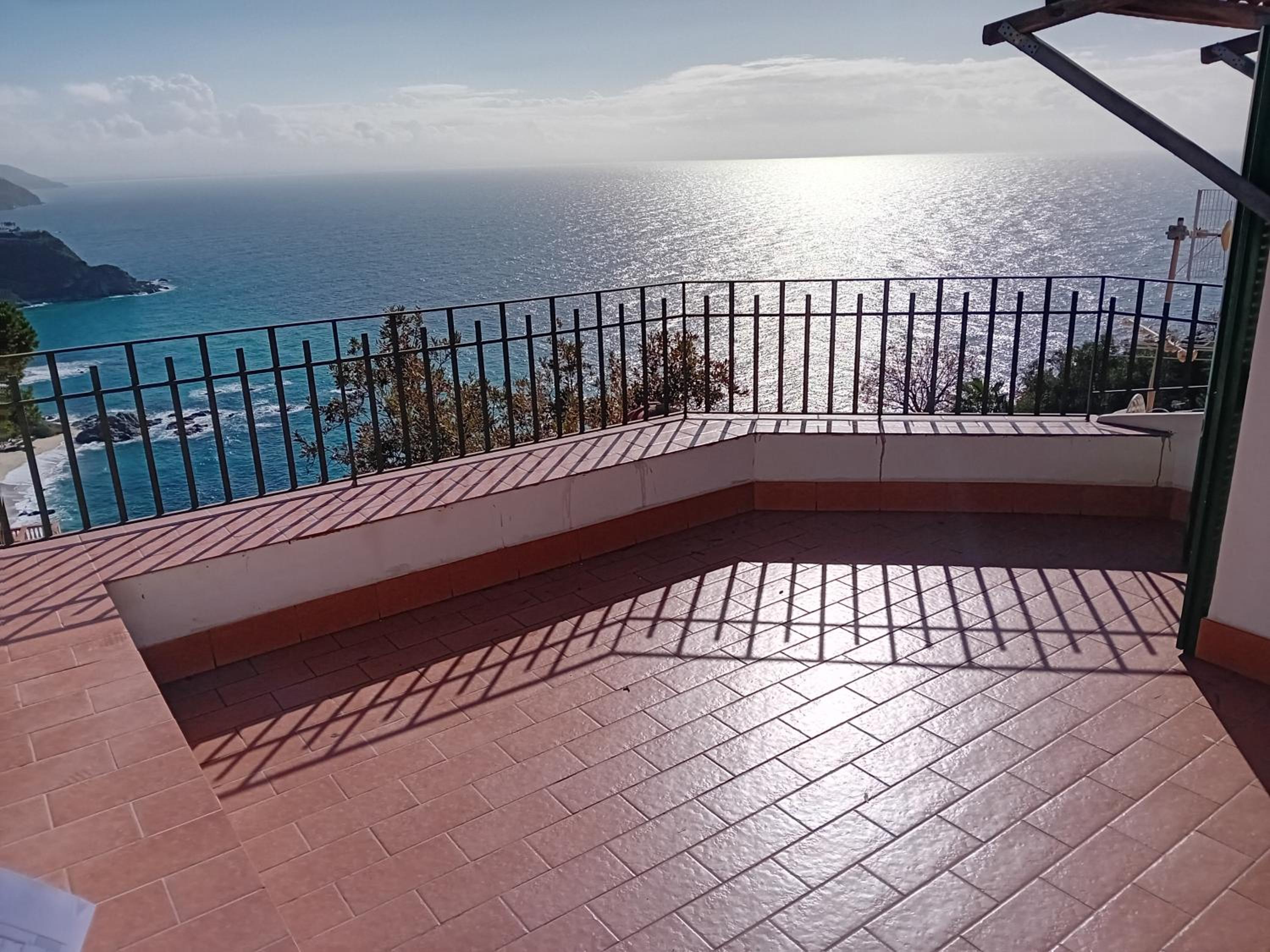 Apartment - Split Level