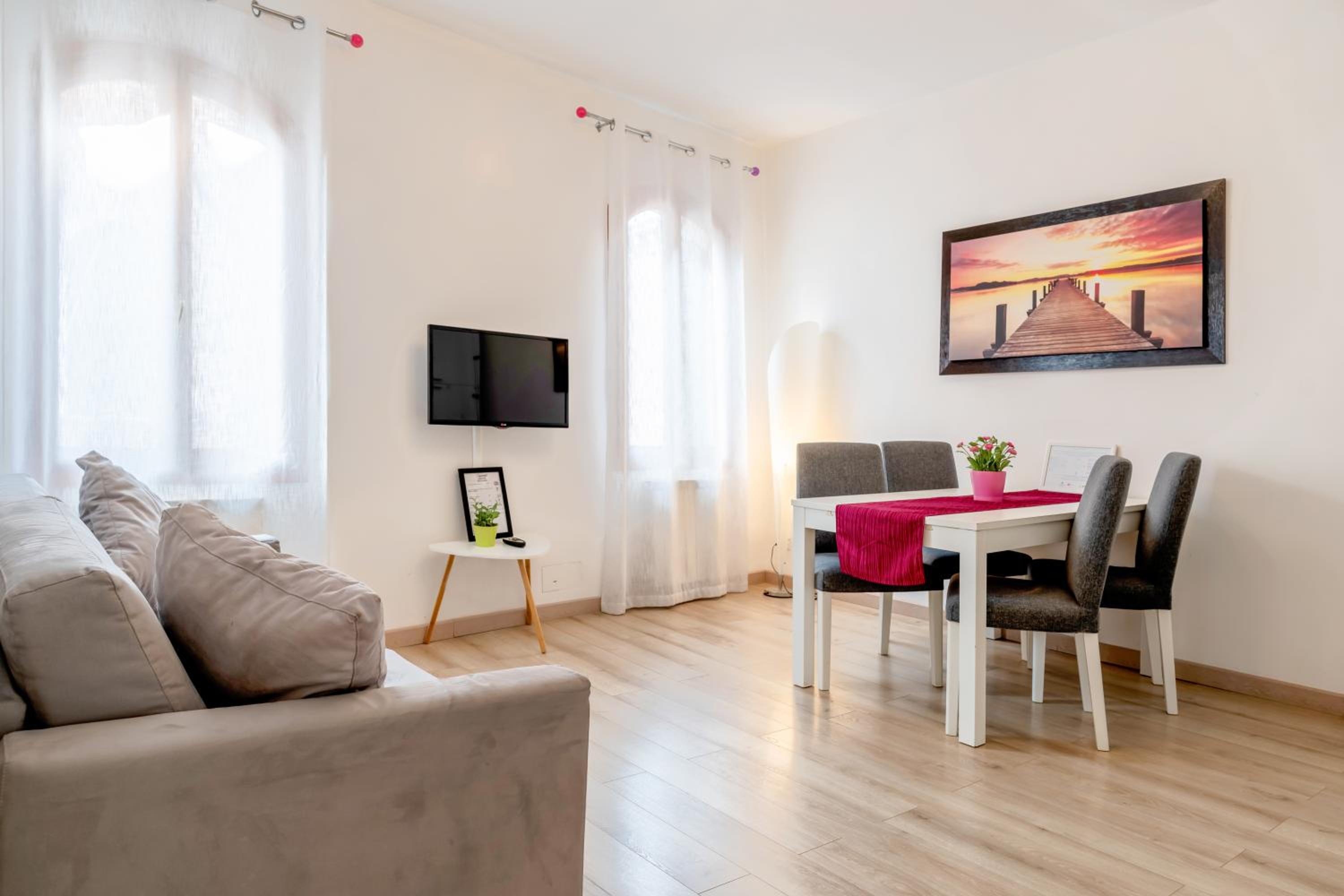 Three-Bedroom Apartment - Separate Building photo 1