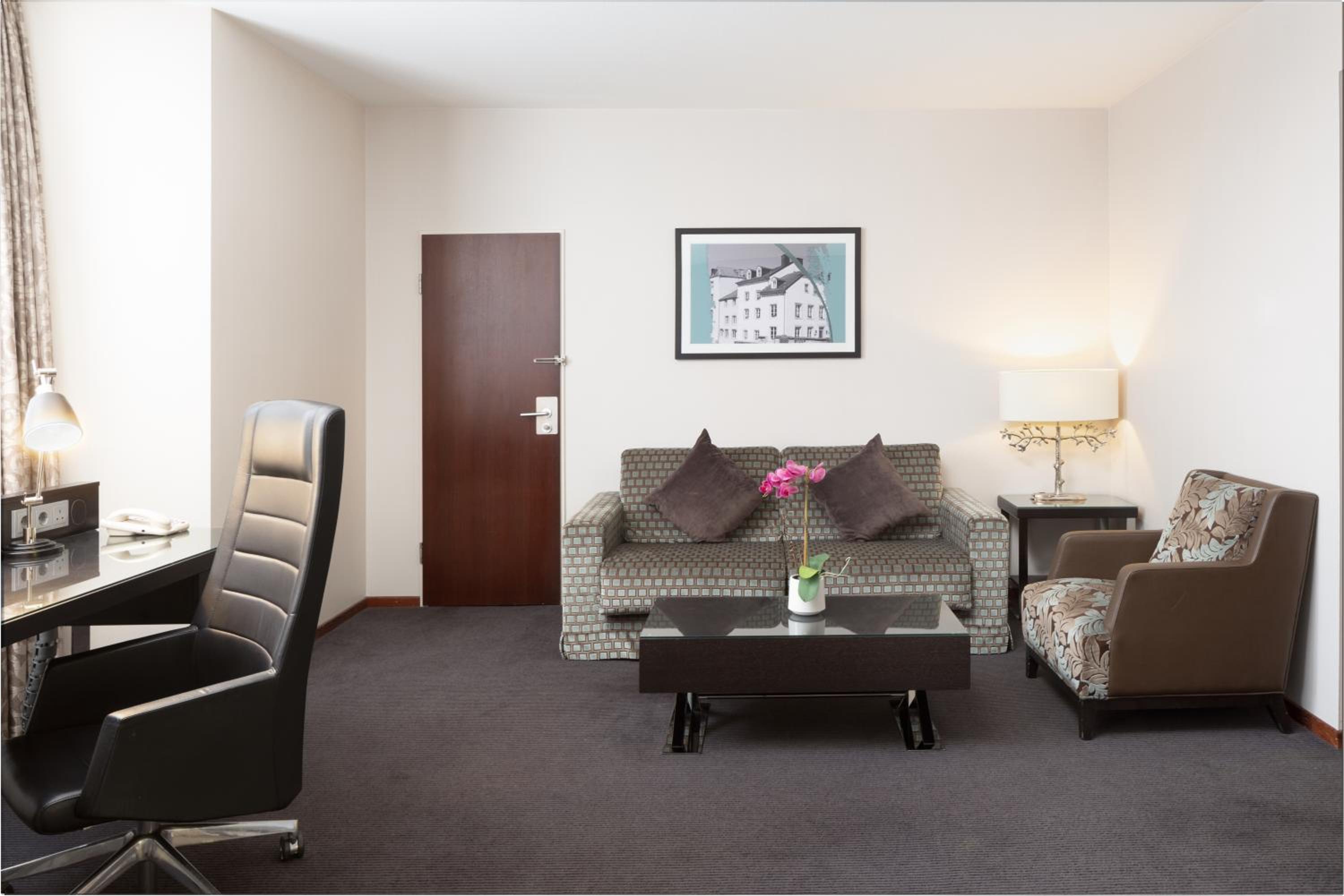 Junior Suite - Photo 13