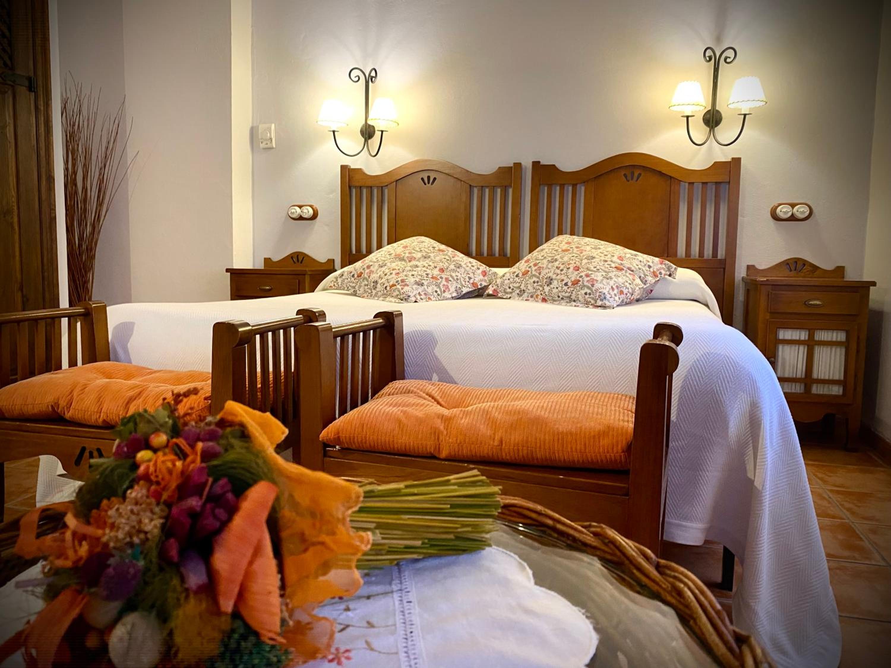 Double or Twin Room - Photo 1