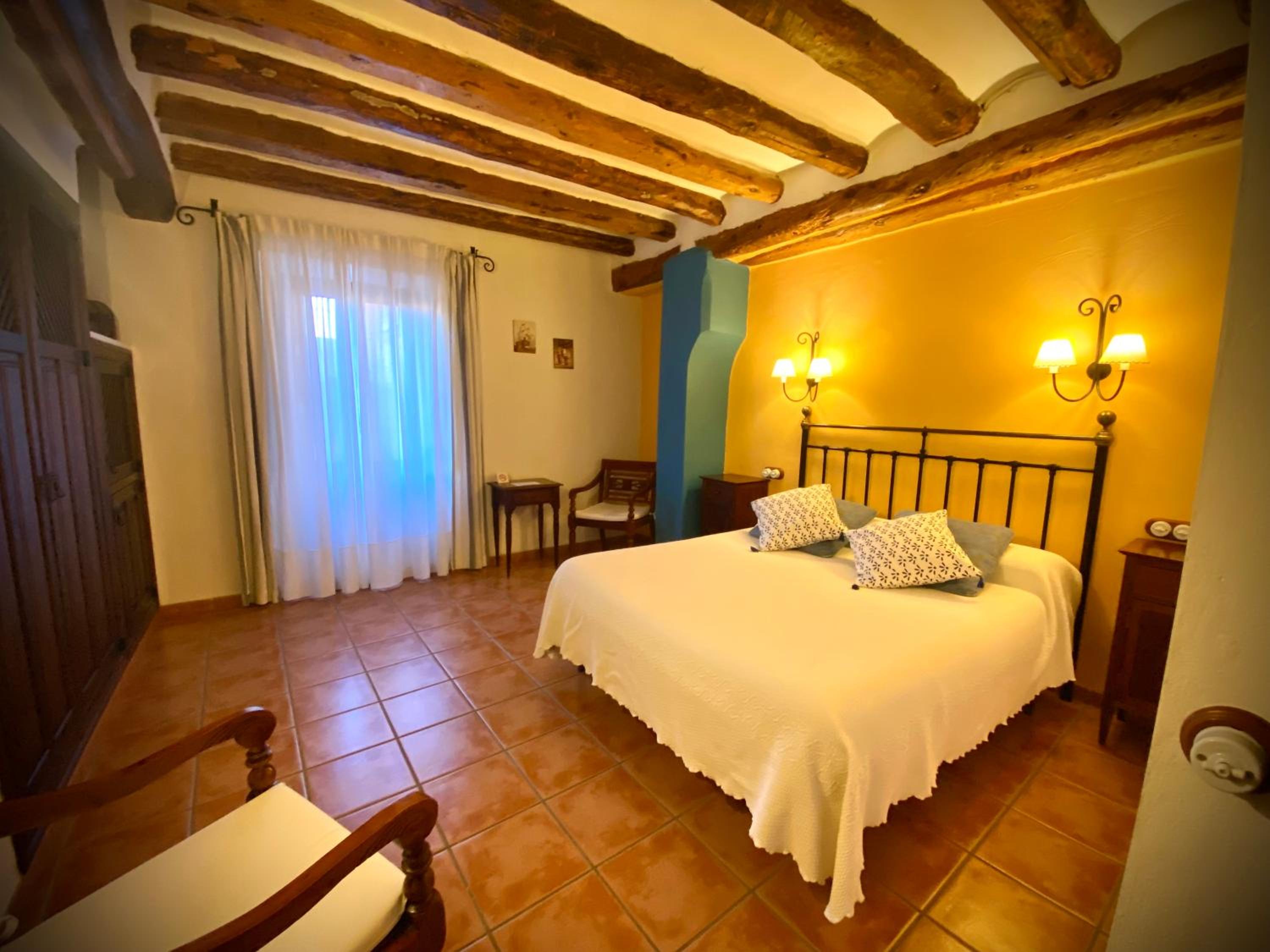 Double or Twin Room - Photo 2
