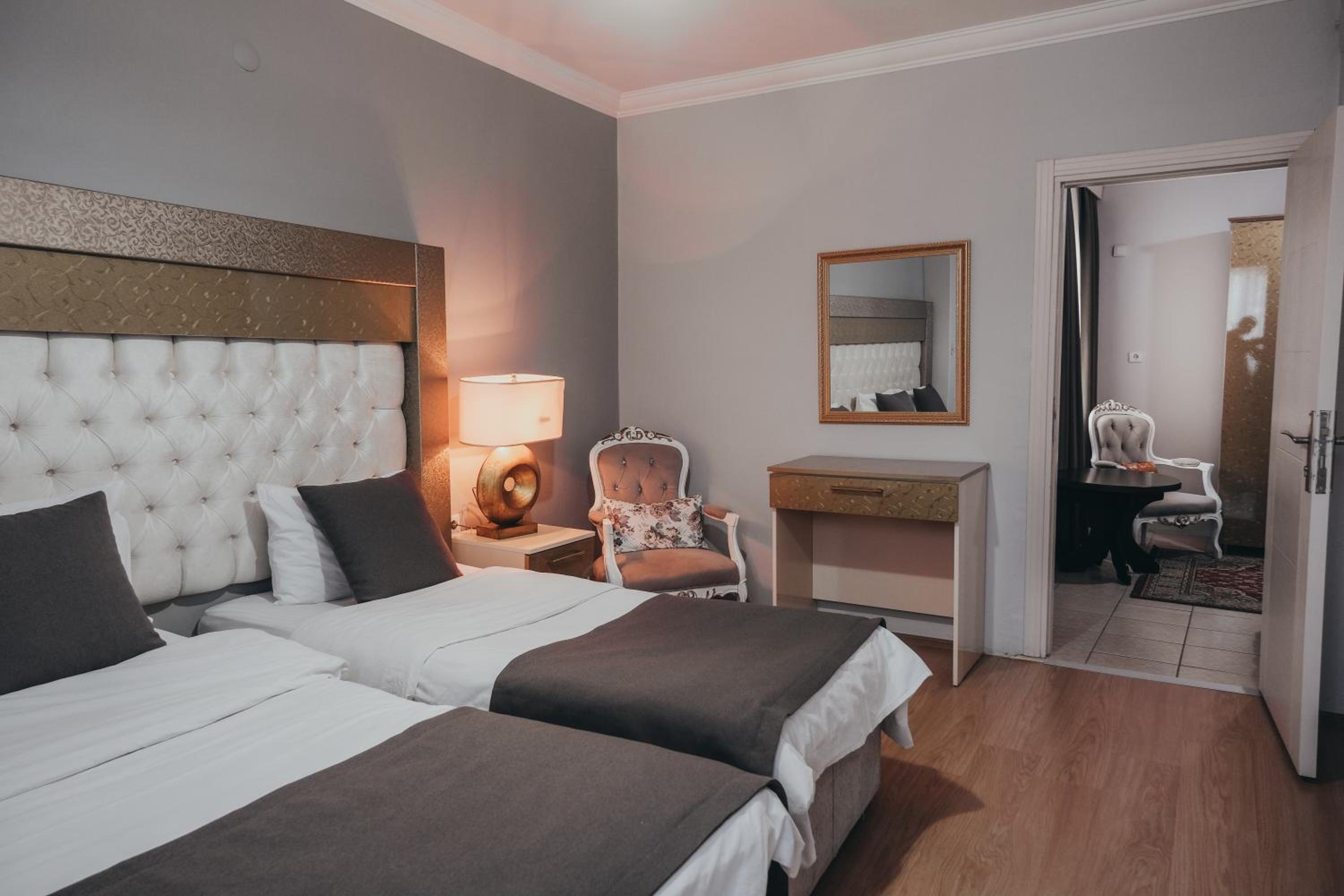 Quadruple Room photo 2