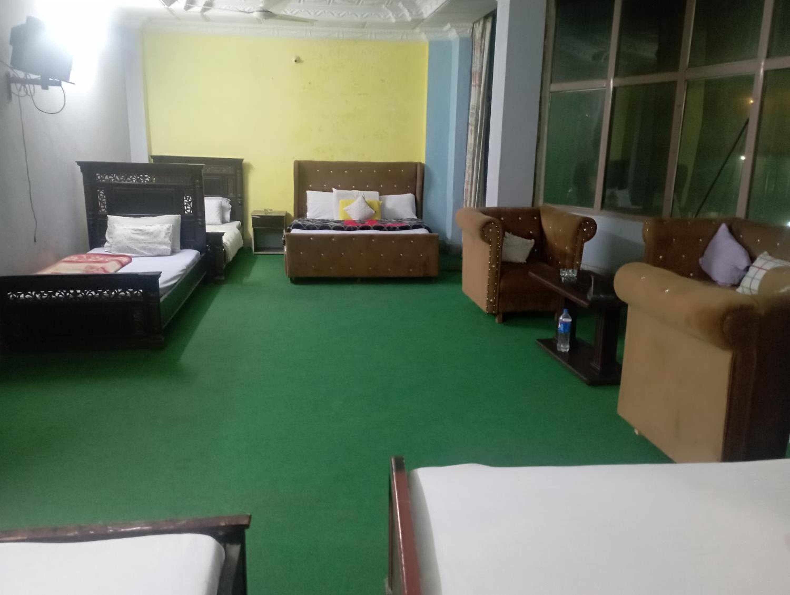 Superior Family Room