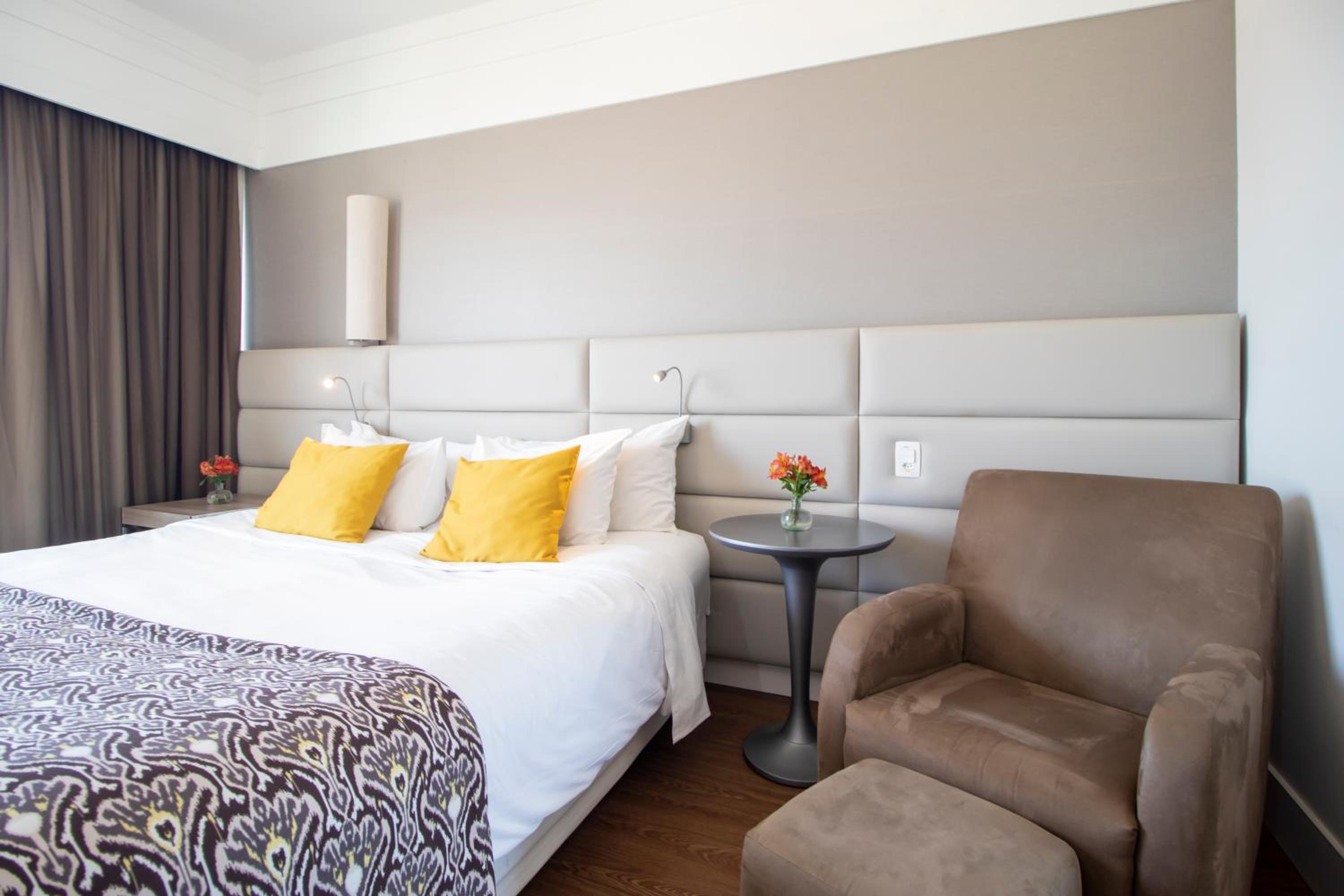 Premier Double Bed Room - Photo 2