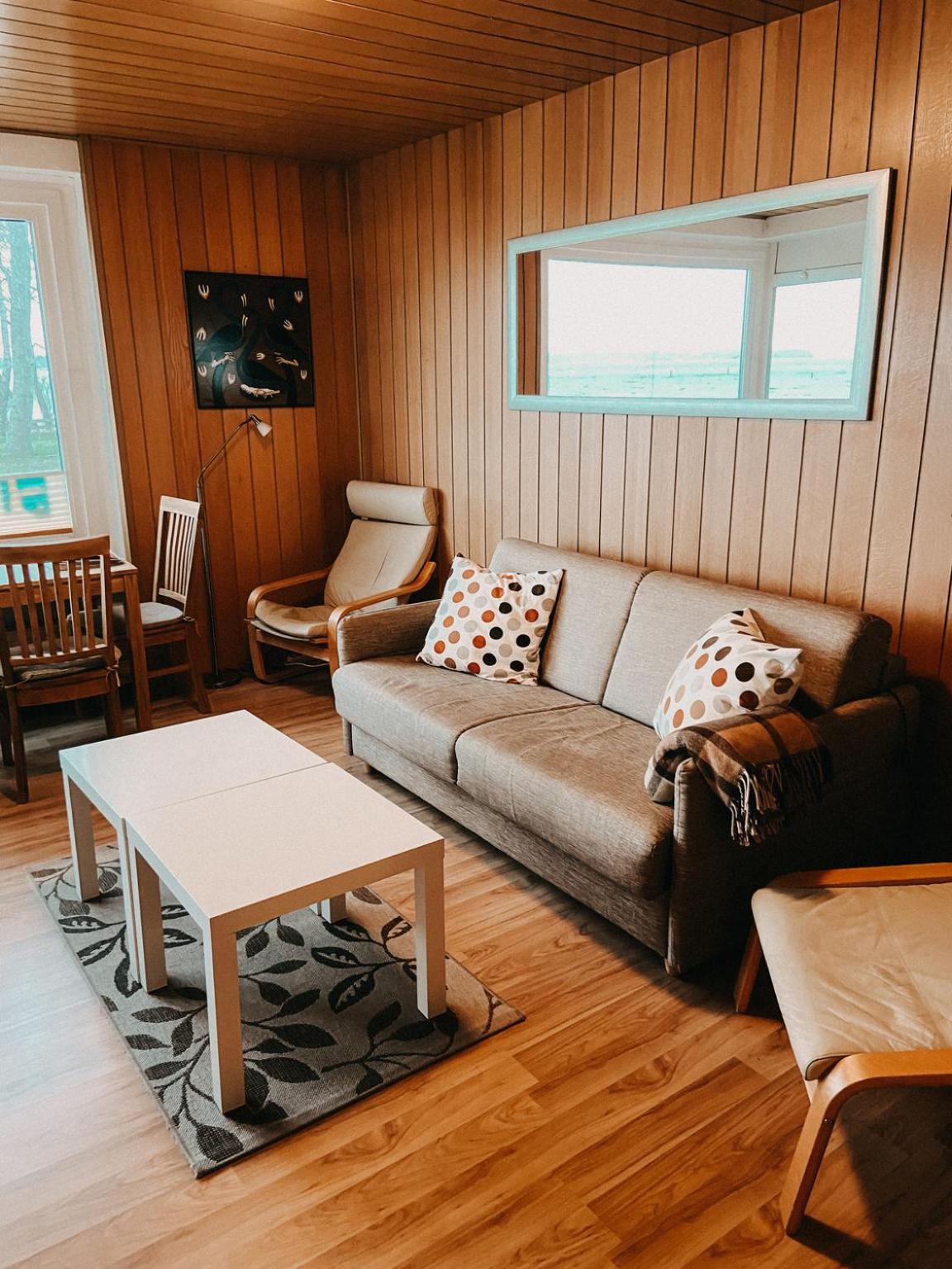 Apartment photo 3