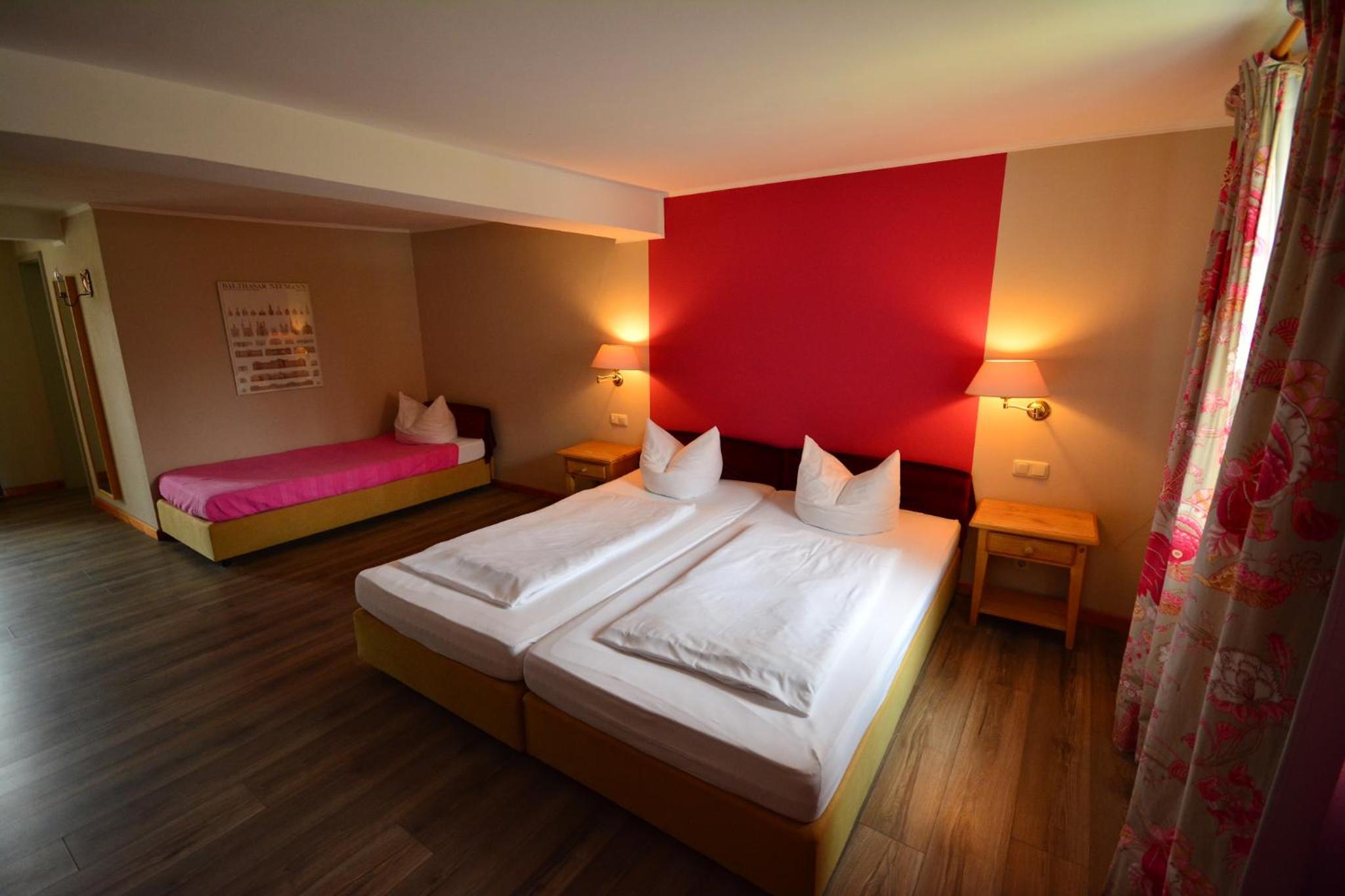 Superior Room - Photo 9