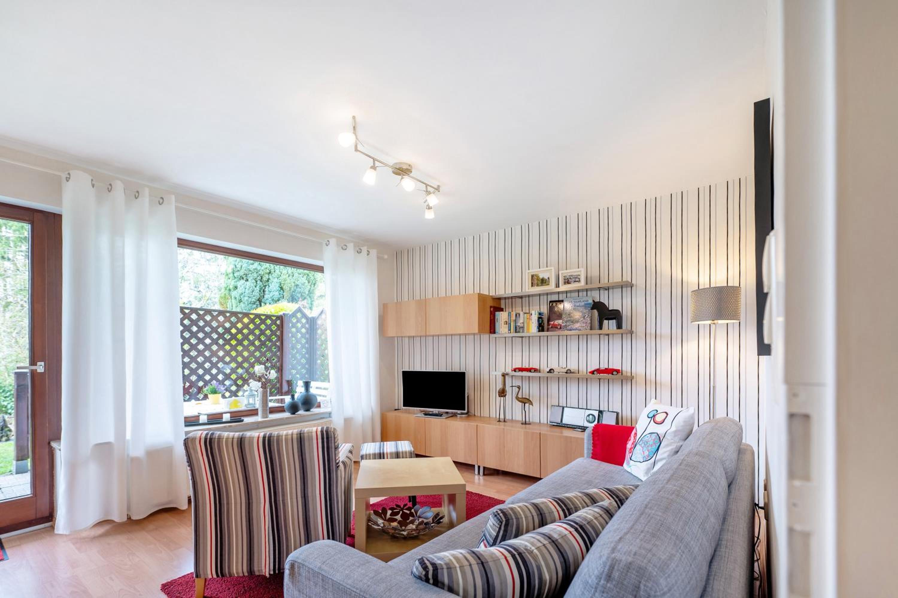 Superior One-Bedroom Apartment