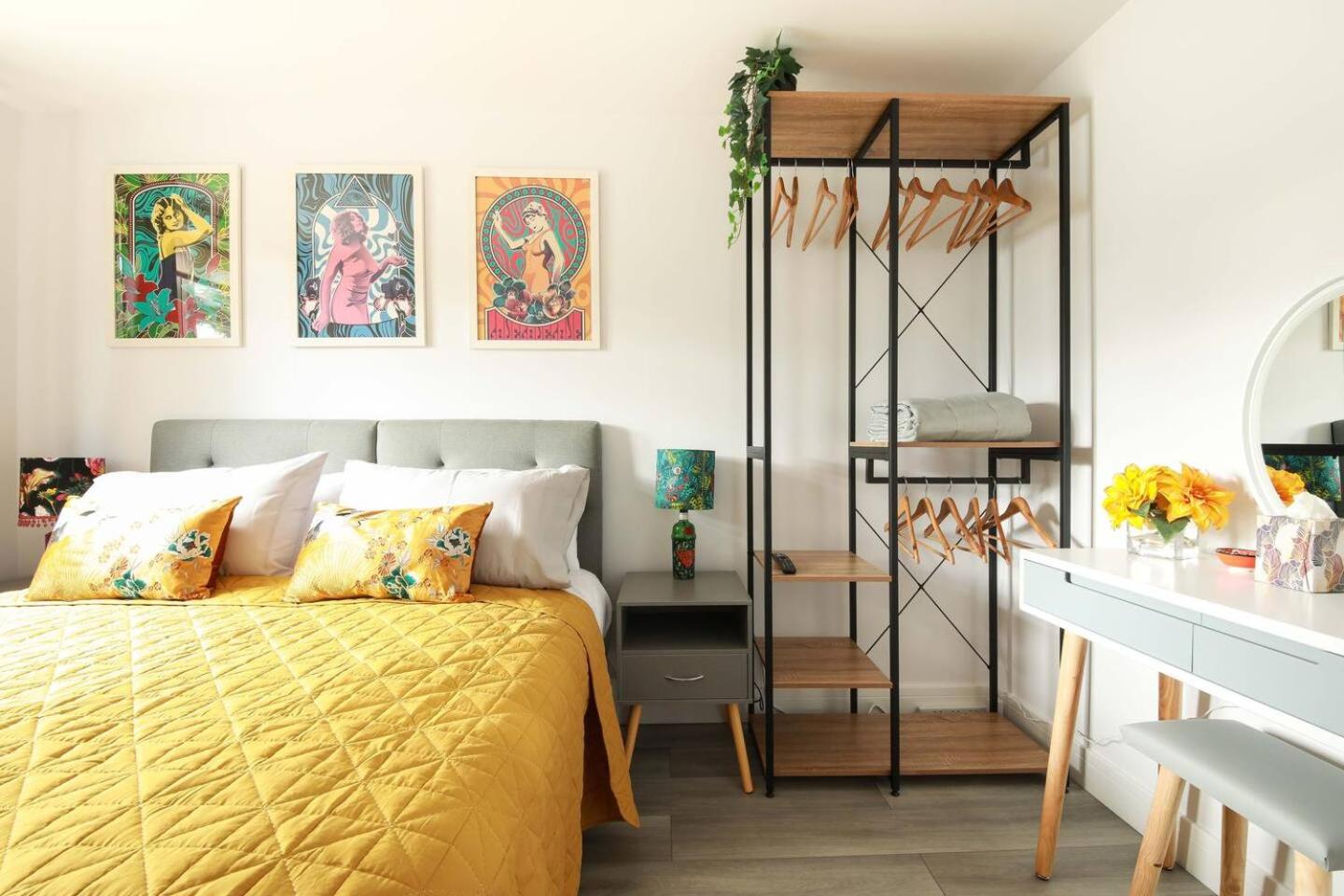 One-Bedroom Bungalow photo 1