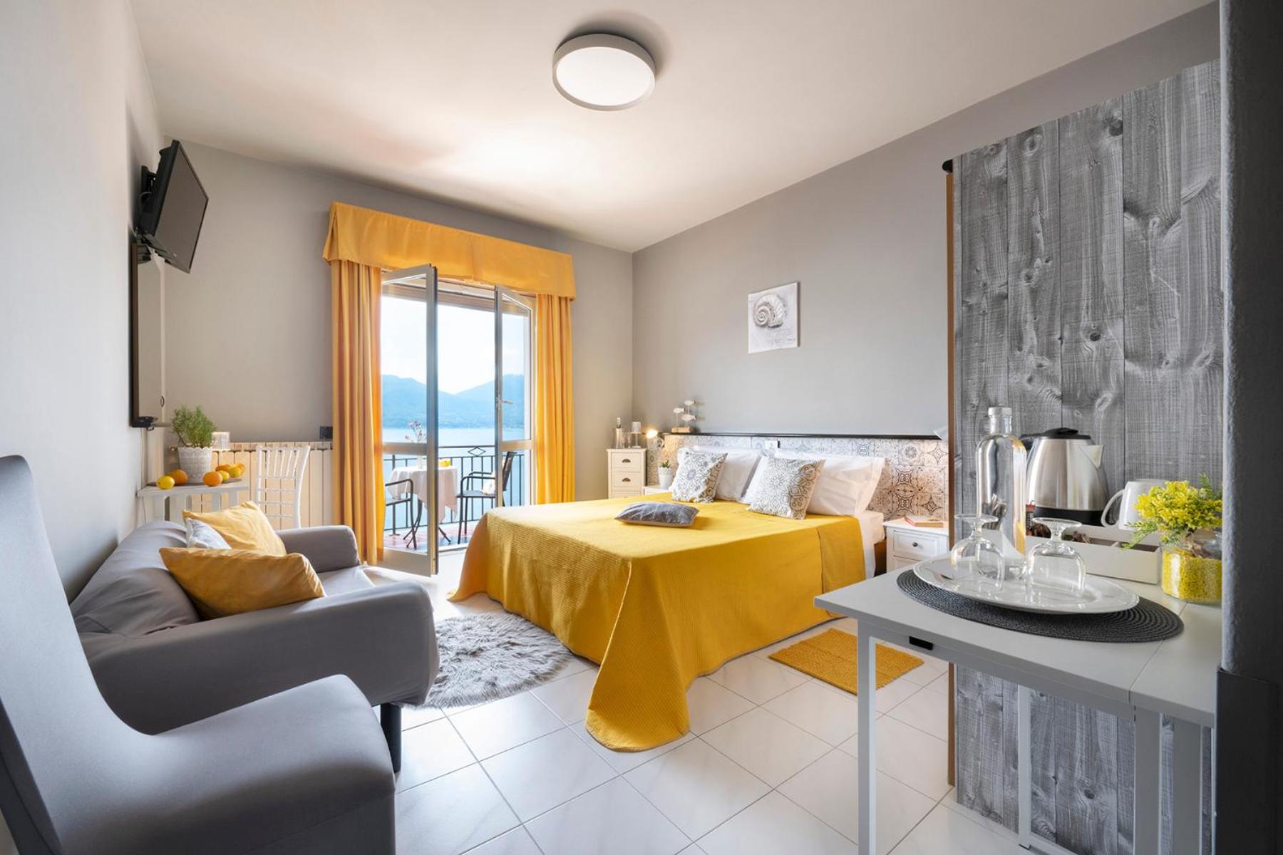 Double or Twin Room with Balcony and Lake View