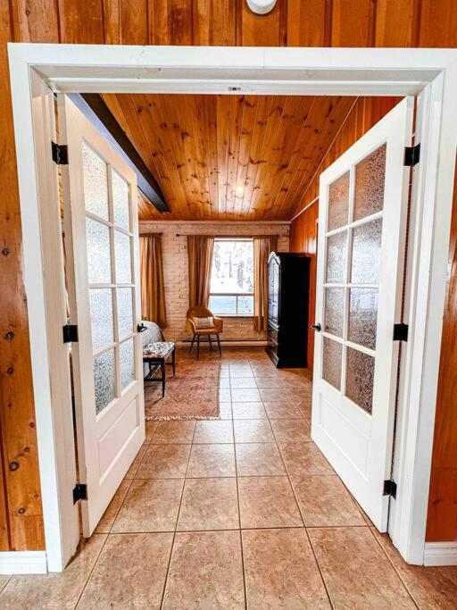Four-Bedroom House photo 2