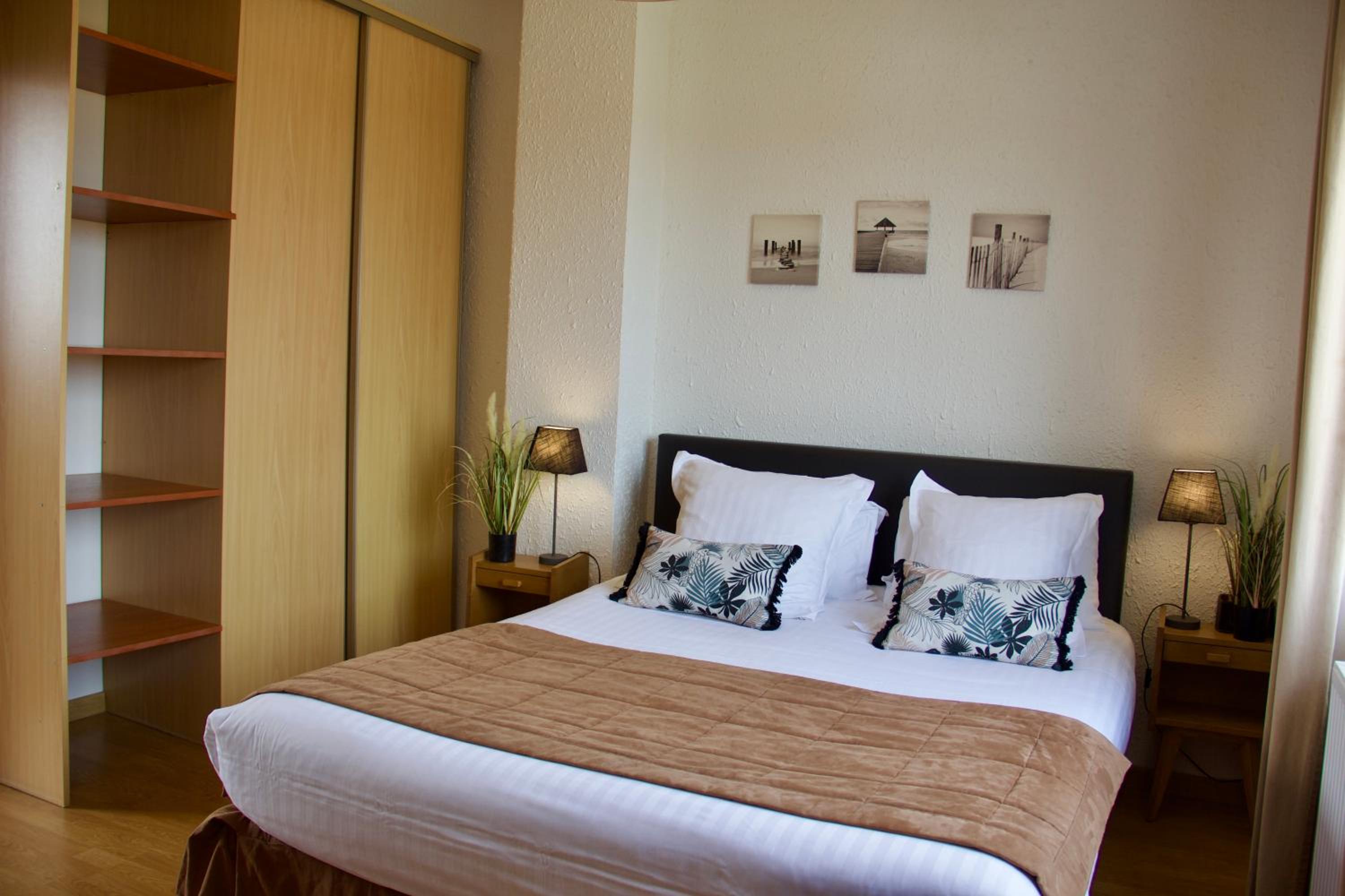 Double Room - Photo 1