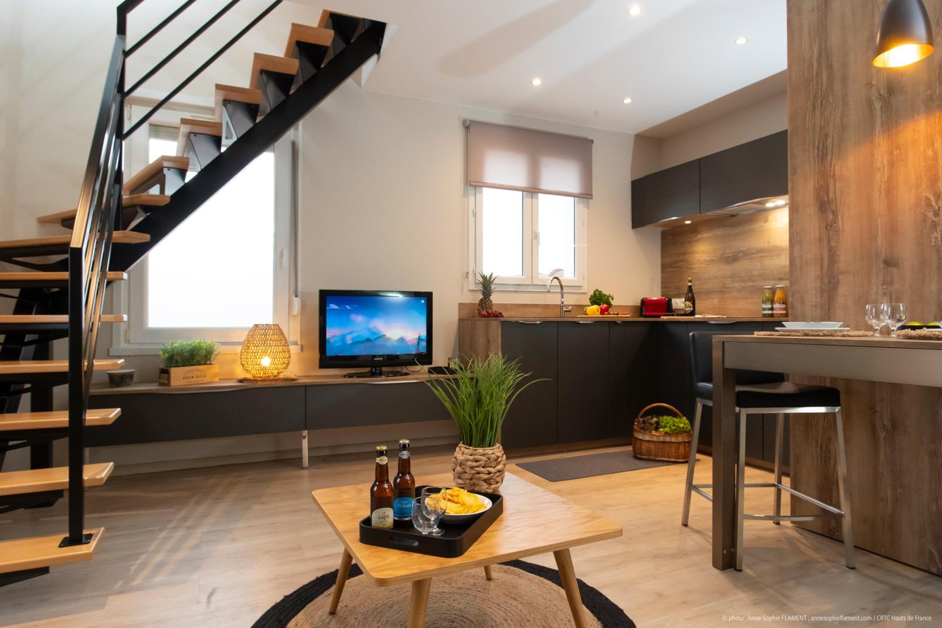 Apartment - Split Level - Photo 7
