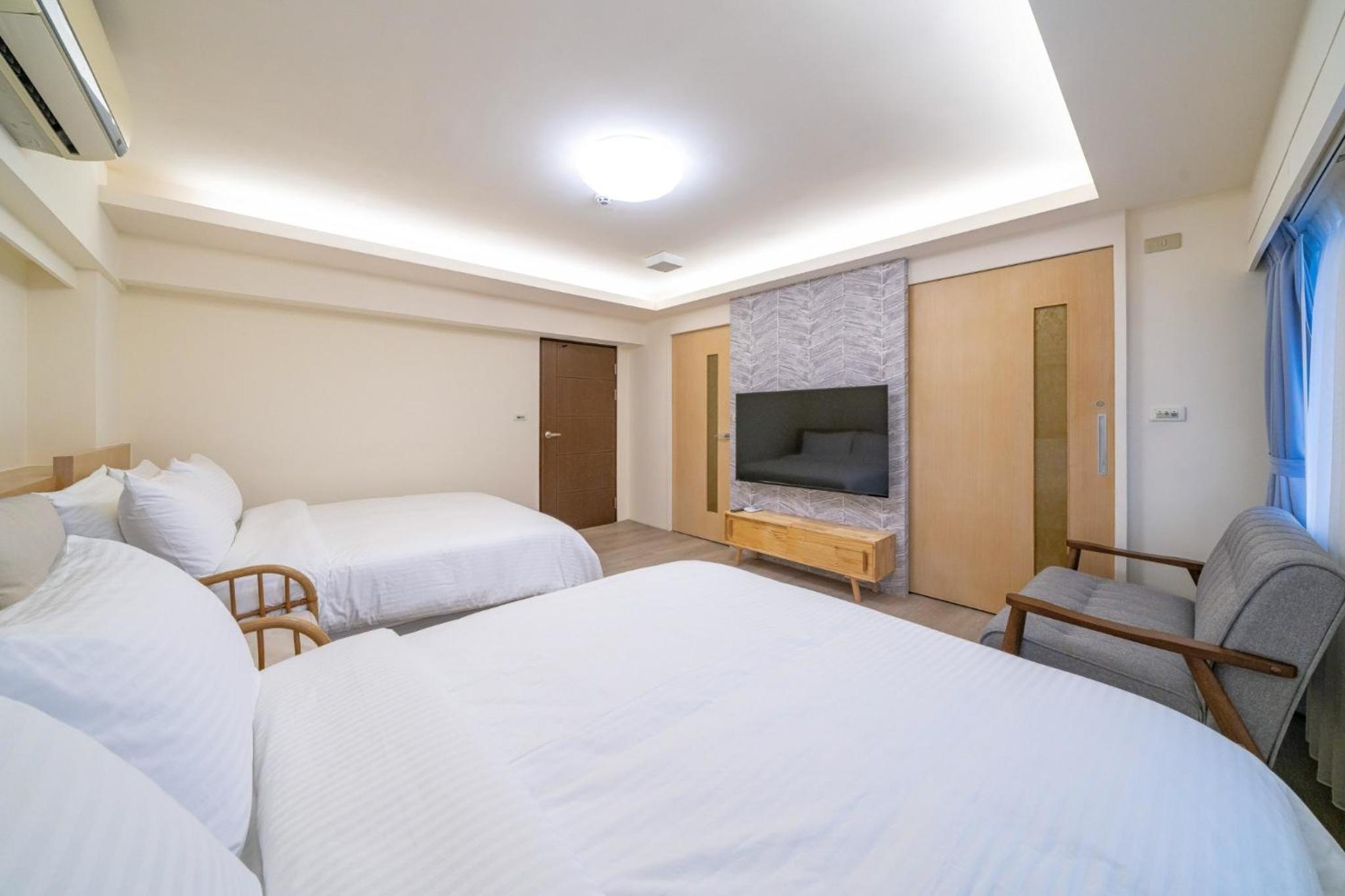 Quadruple Room with Bathroom photo 3