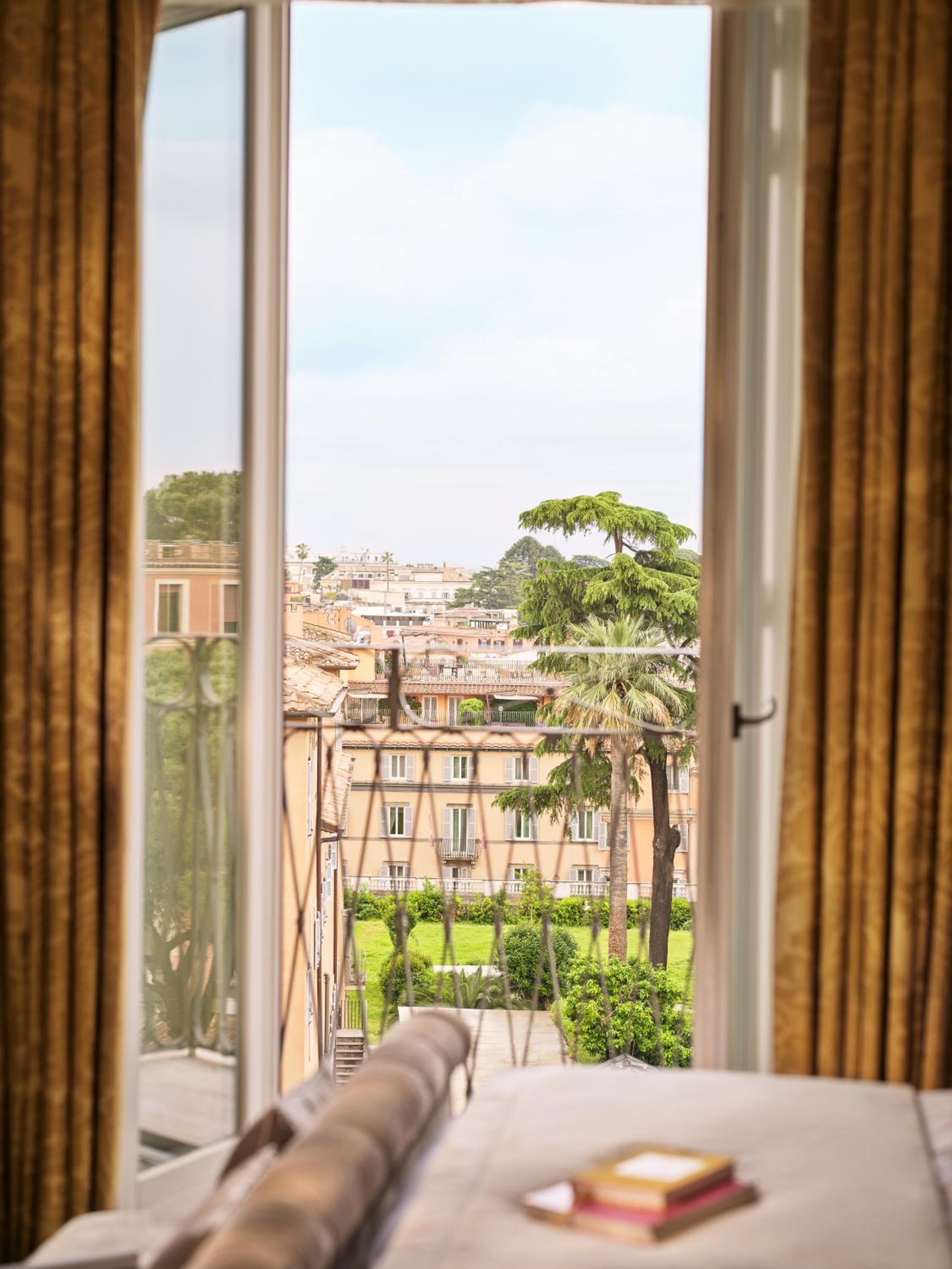Double Room with Balcony photo 2