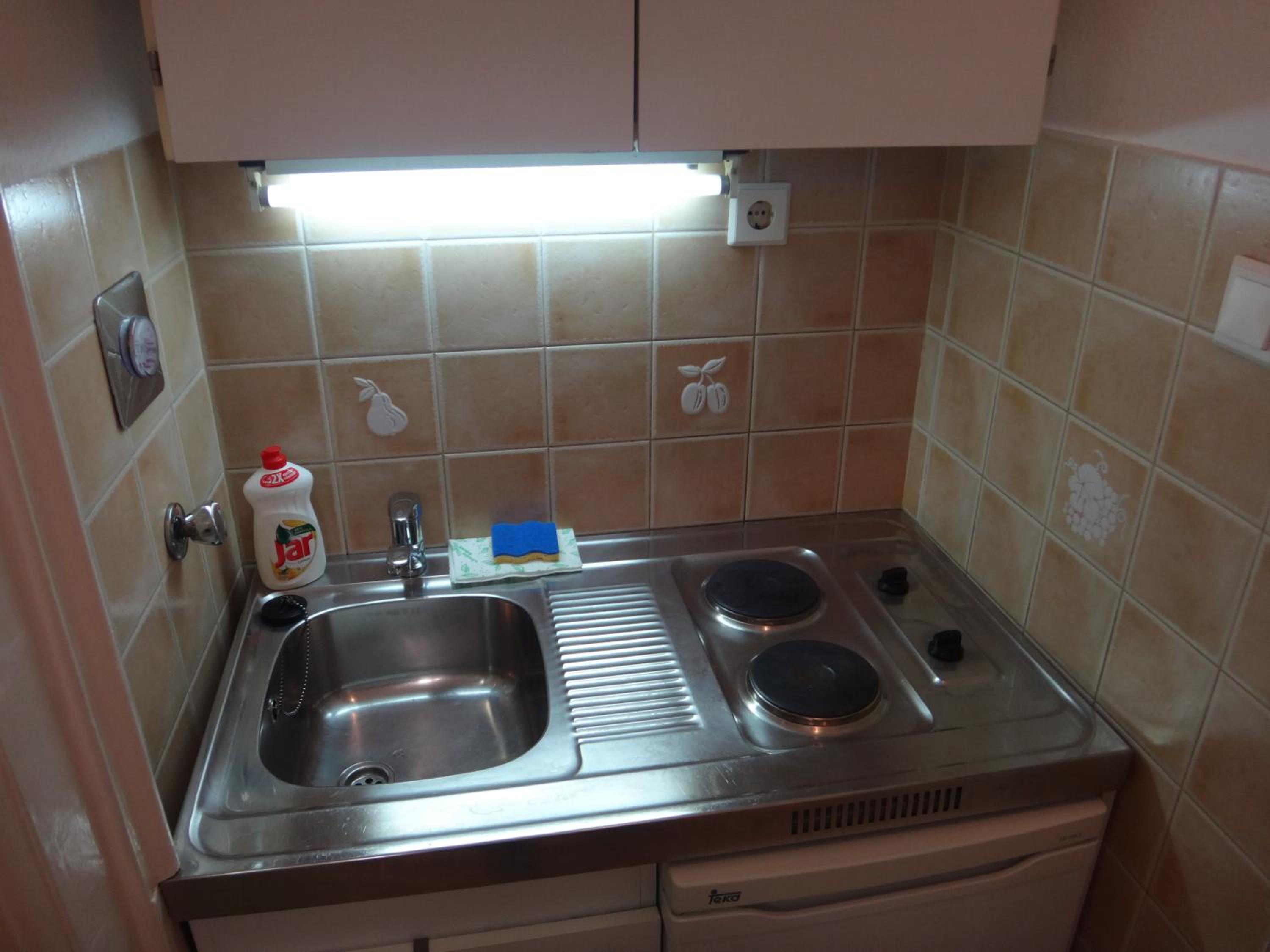 Studio Apartment - Photo 9