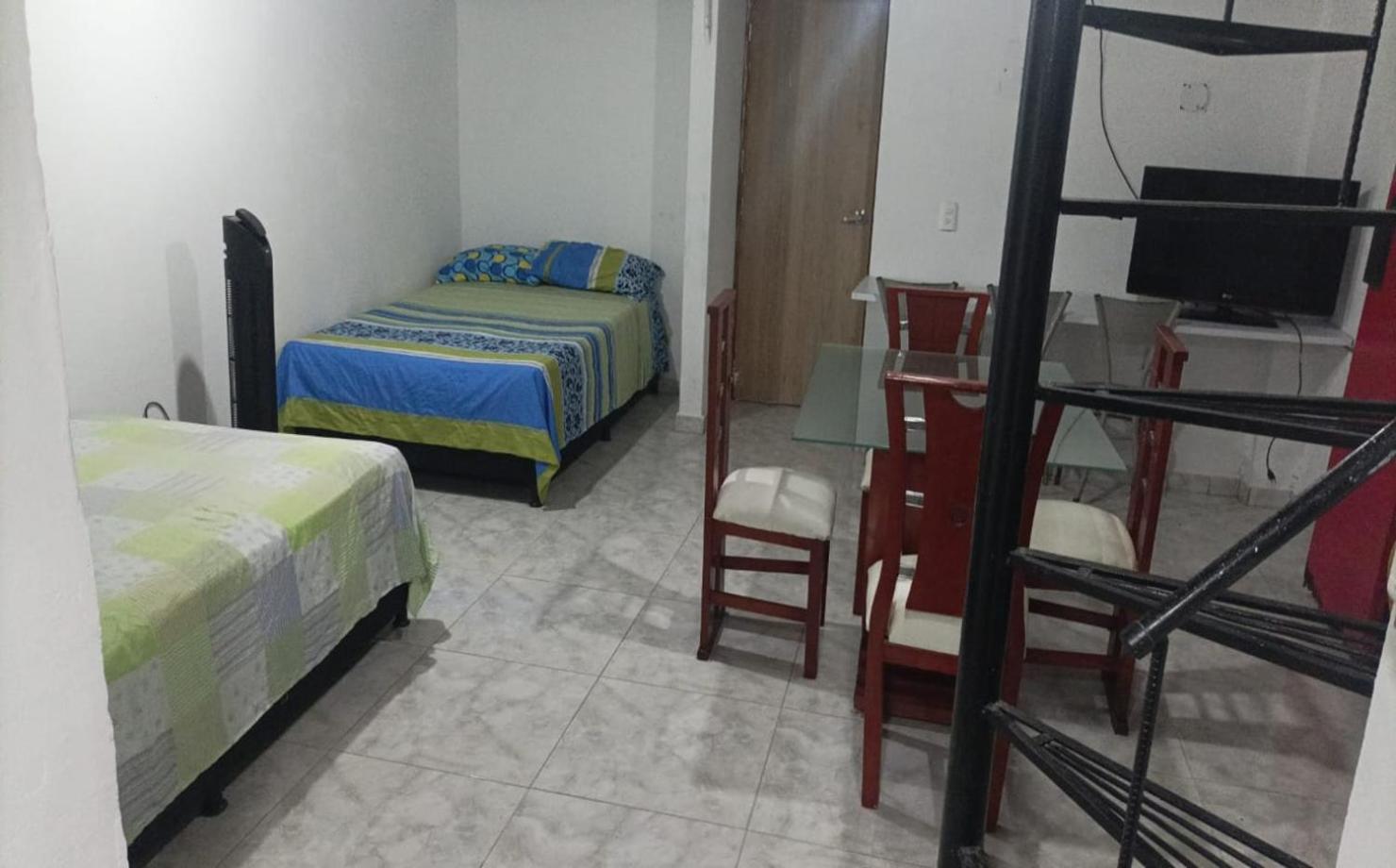 One-Bedroom Apartment photo 3