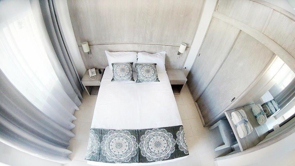 Deluxe Room - Photo 1