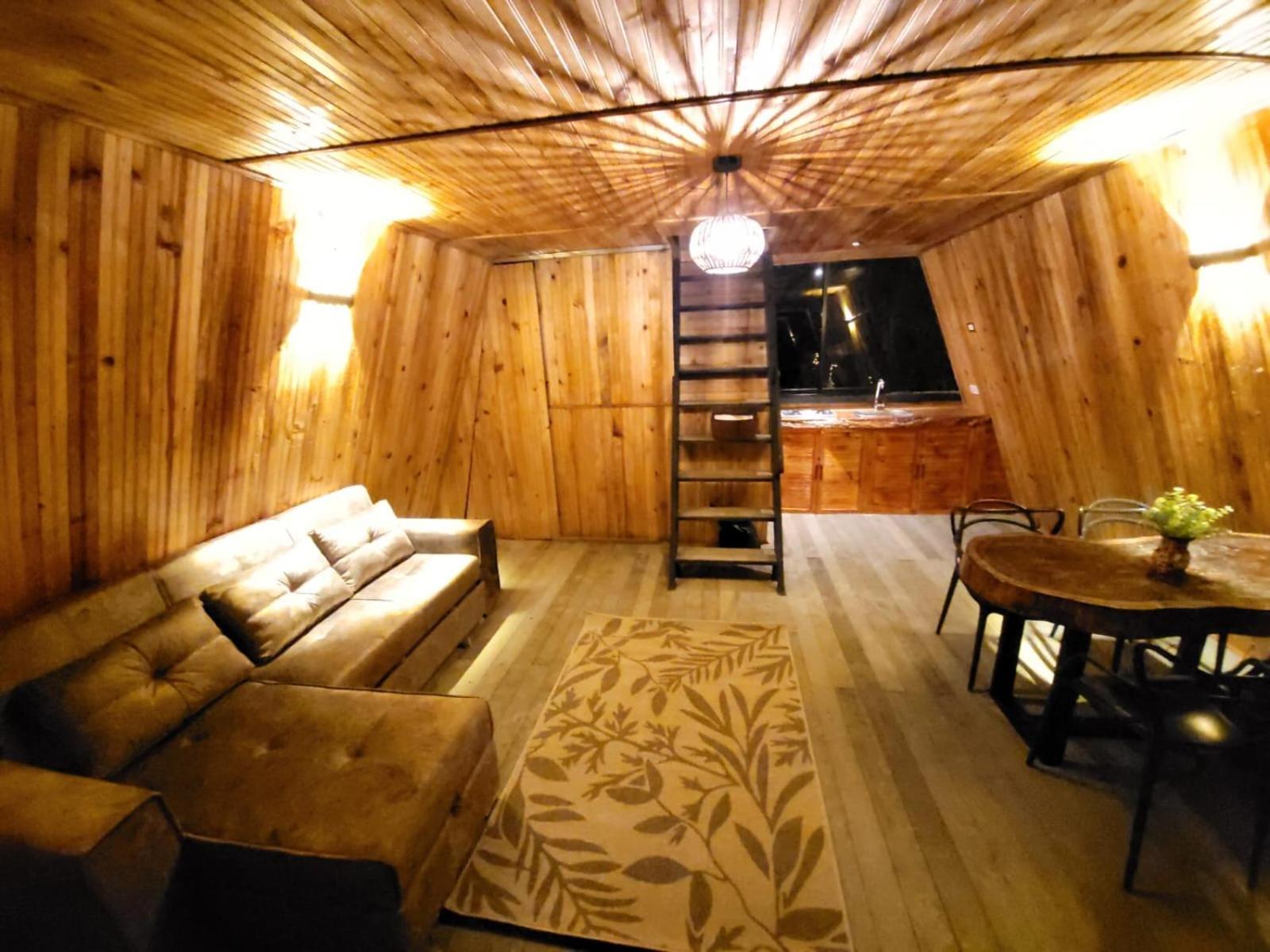 Two-Bedroom Bungalow photo 2