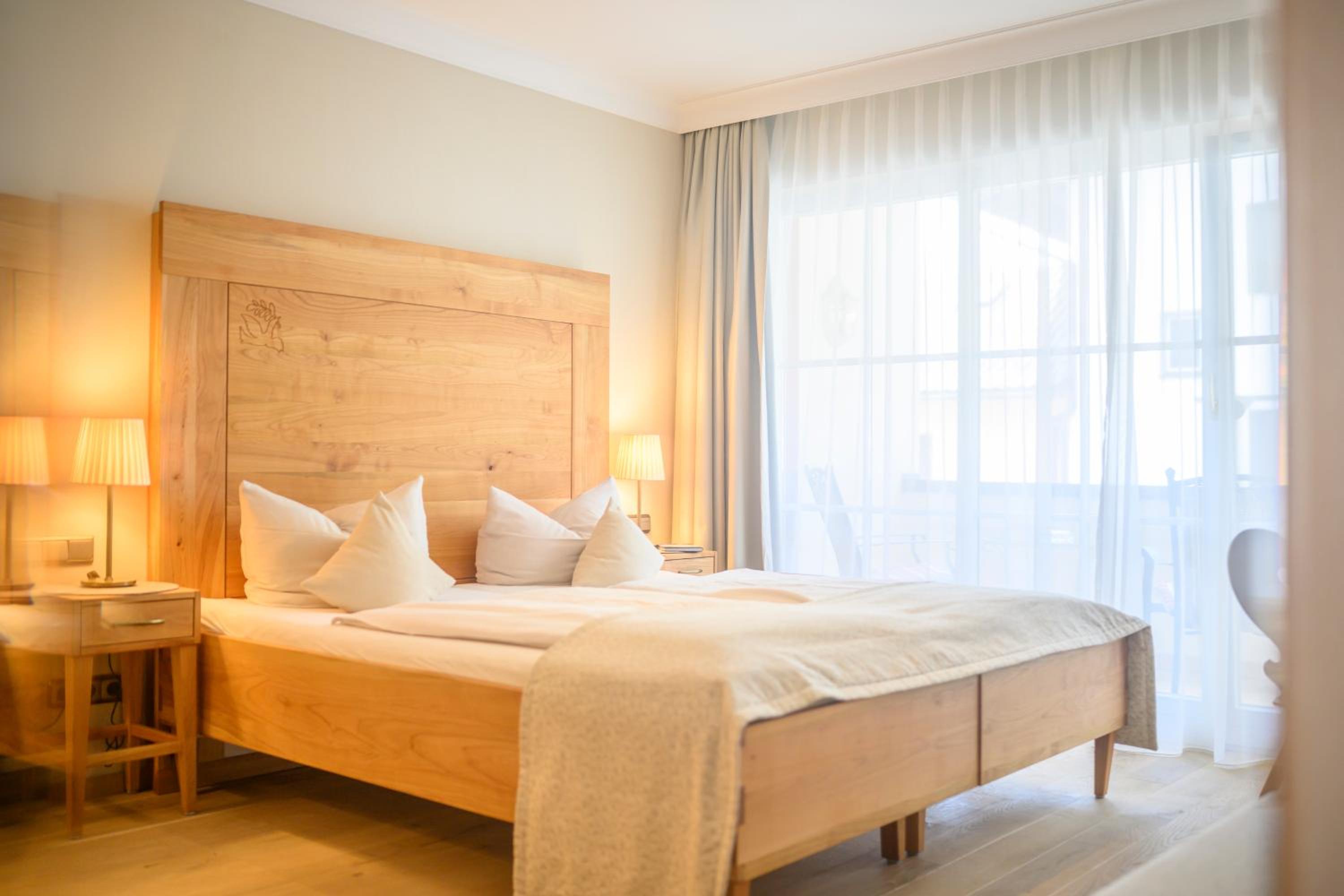Charming & Nature photo 2