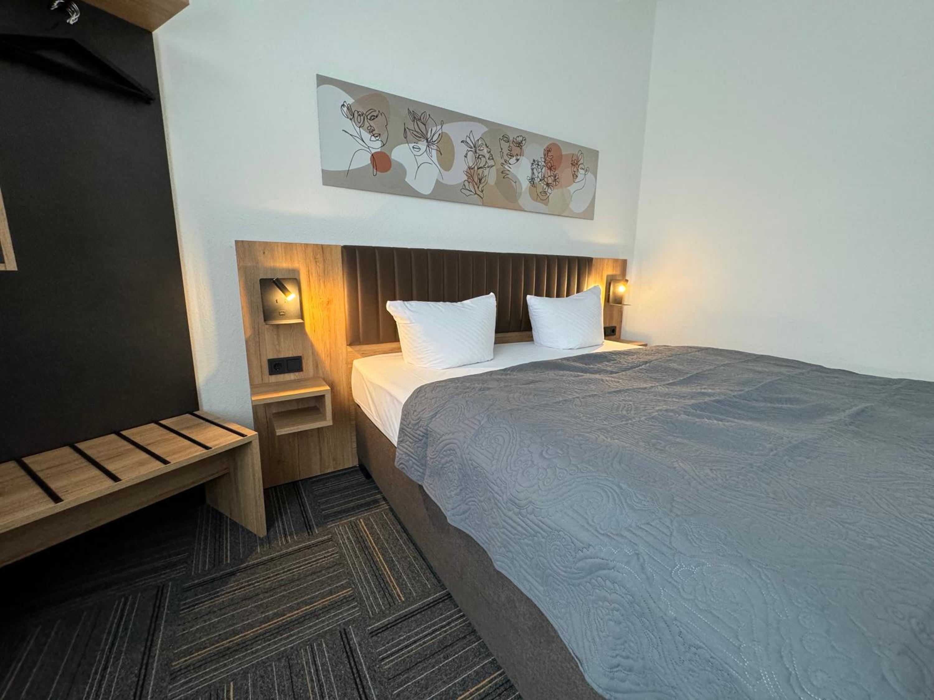 Standard Double Room photo 2