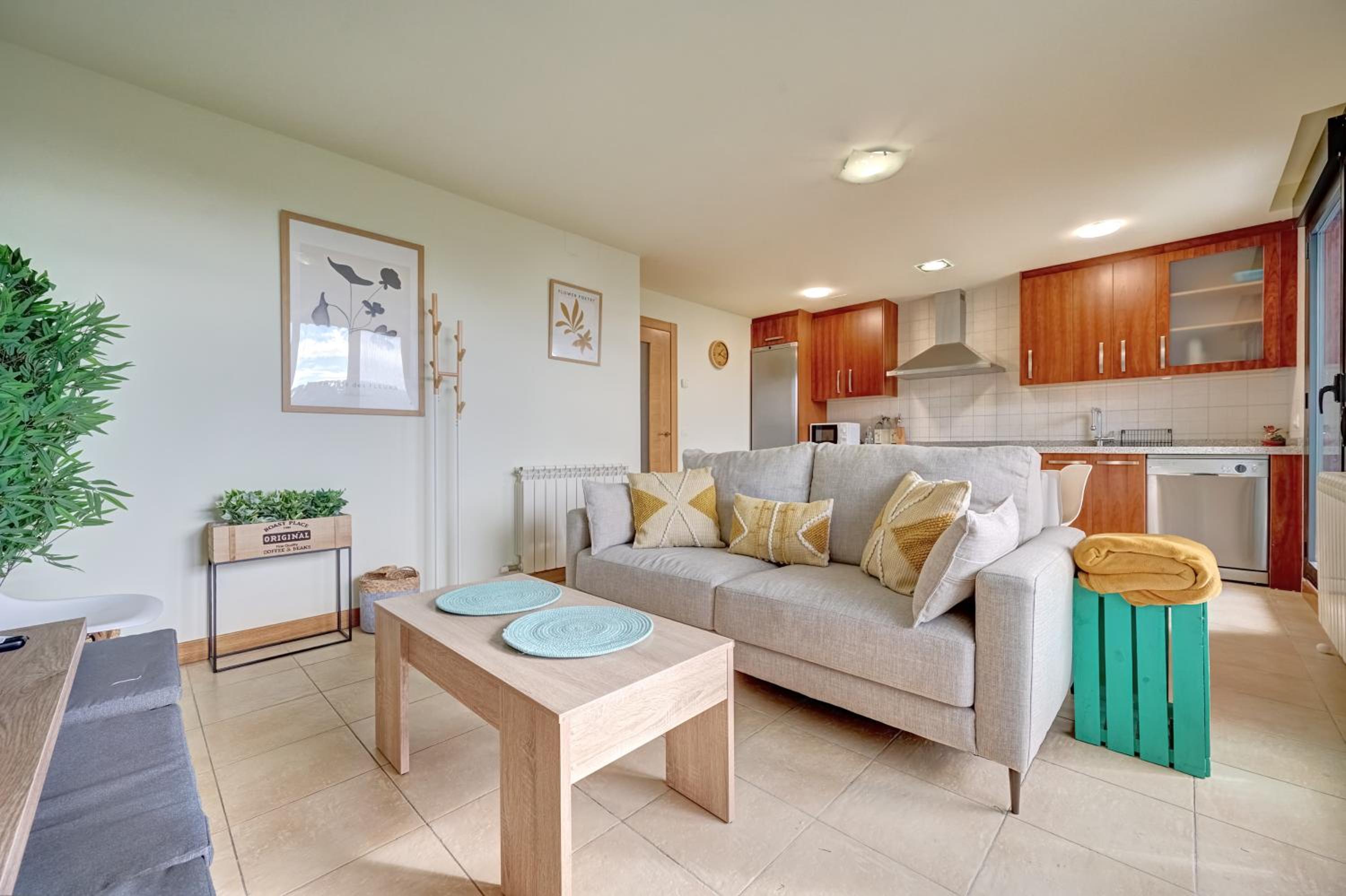 Apartamento de Cuatro Habitaciones