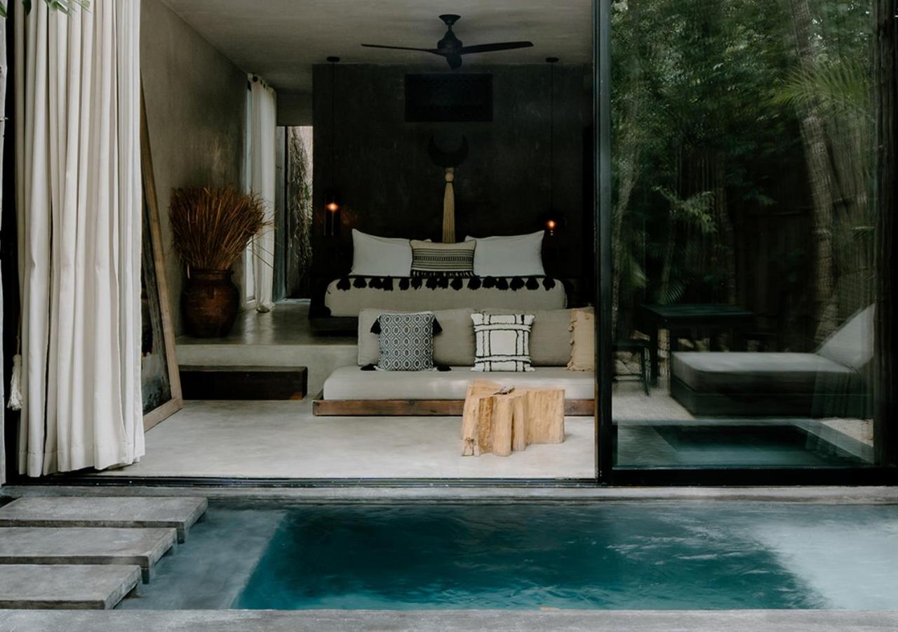 Suite Heated Plunge Pool