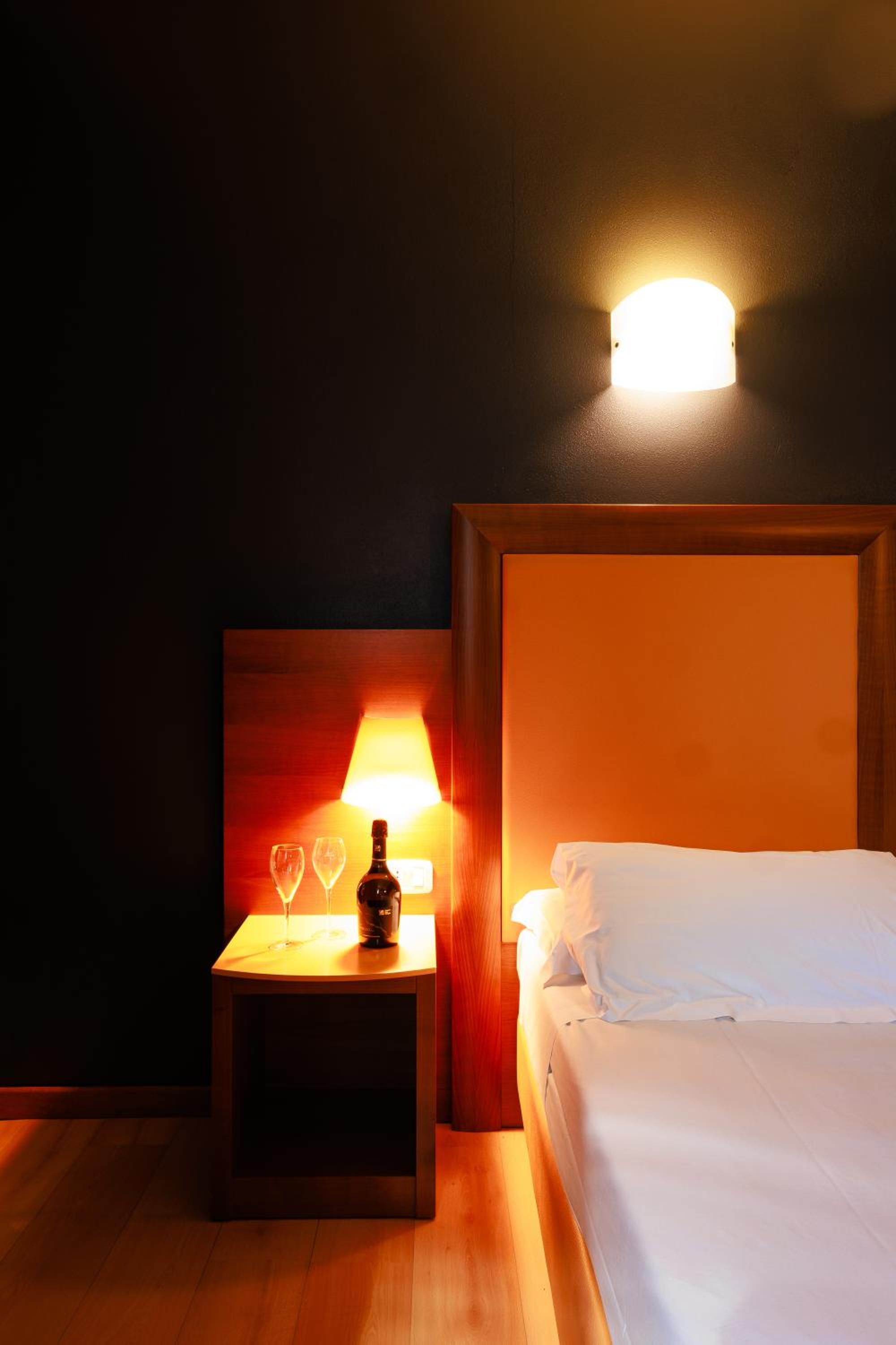 Economy Double Room - Photo 1