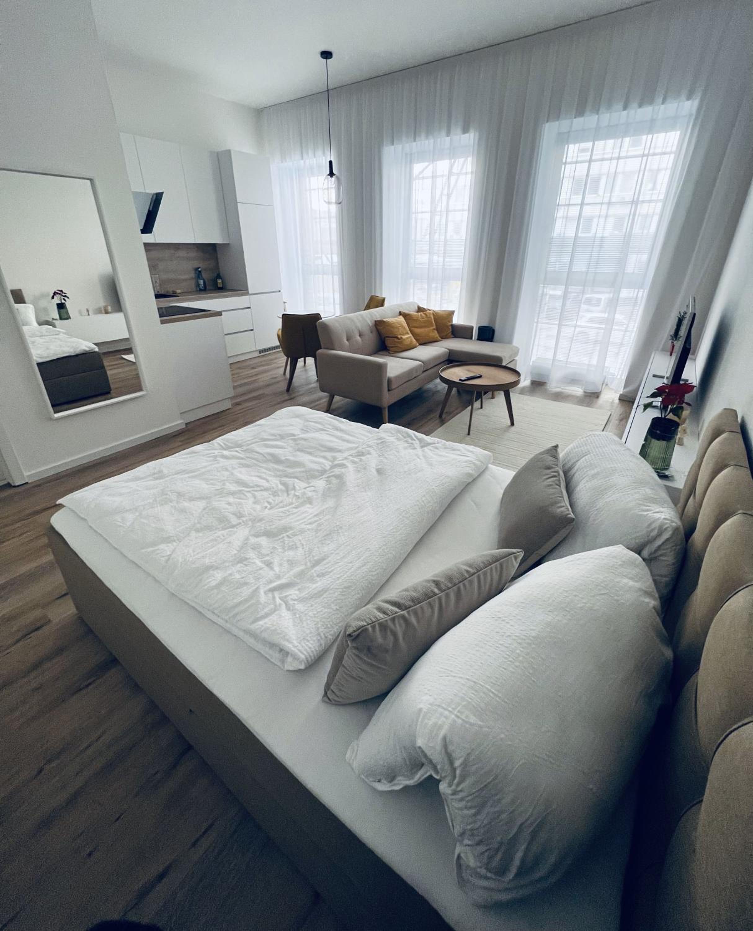 Deluxe Apartment photo 1
