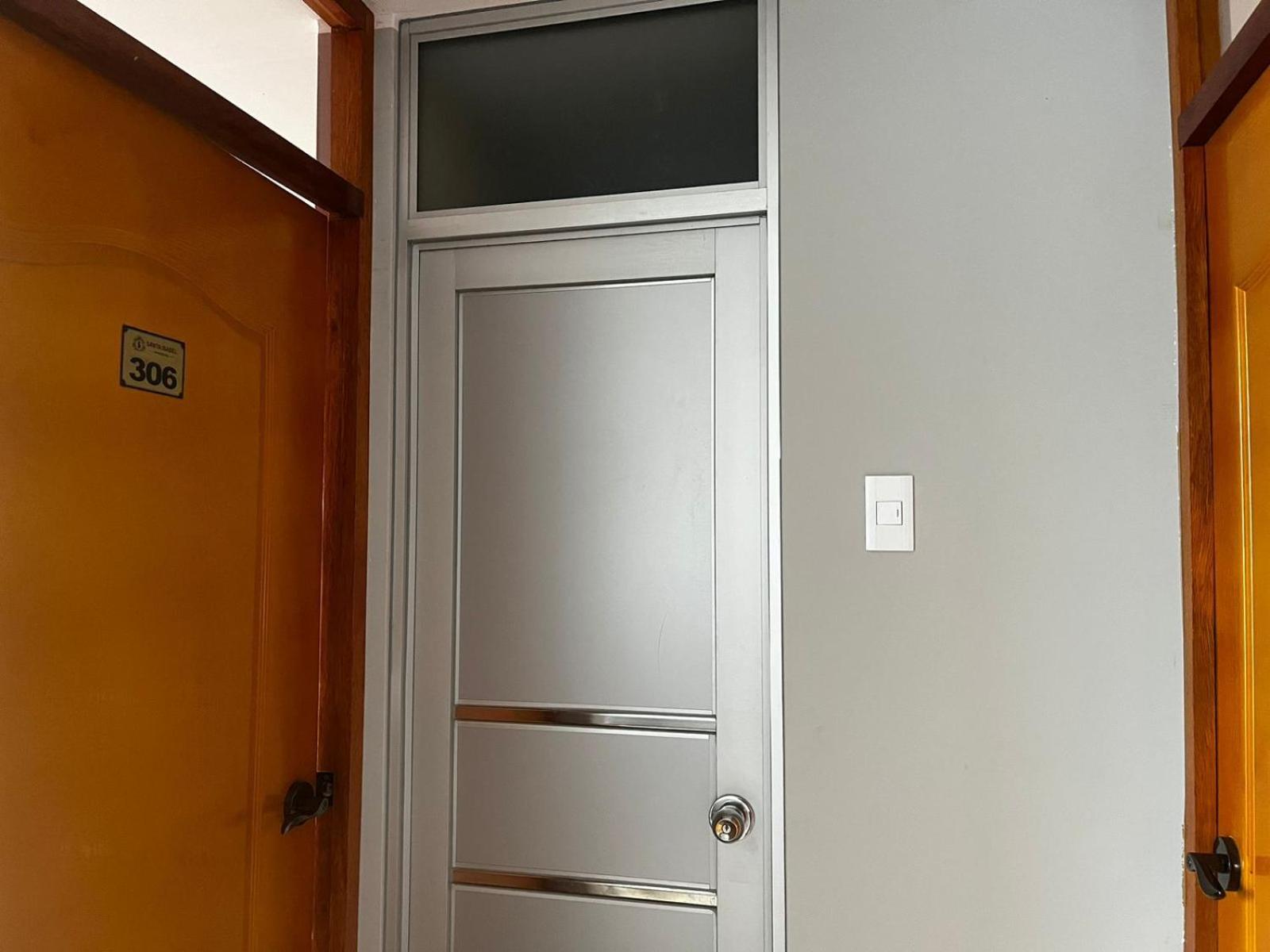 Budget Single Room photo 2