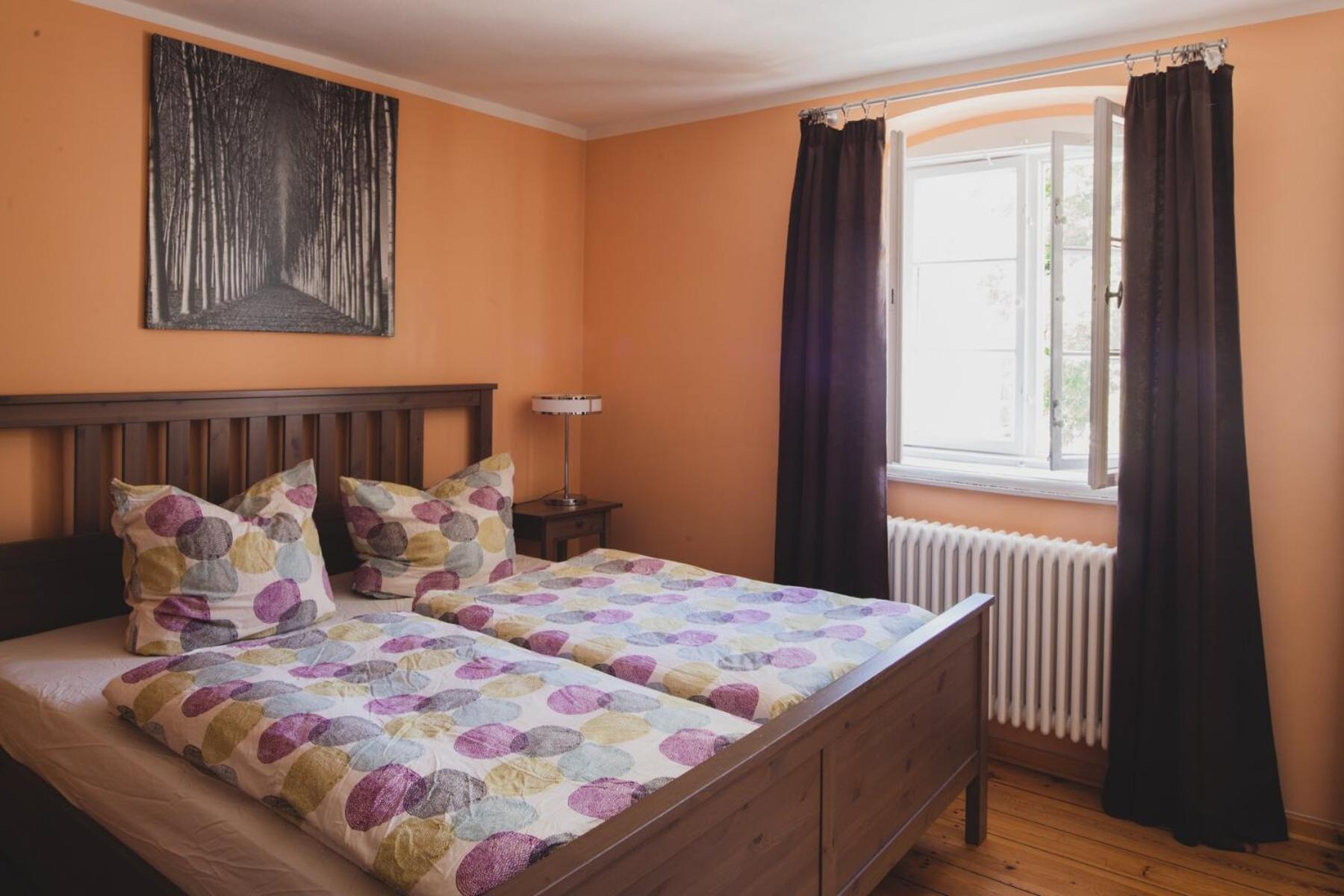 One-Bedroom Apartment with Garden View photo 2