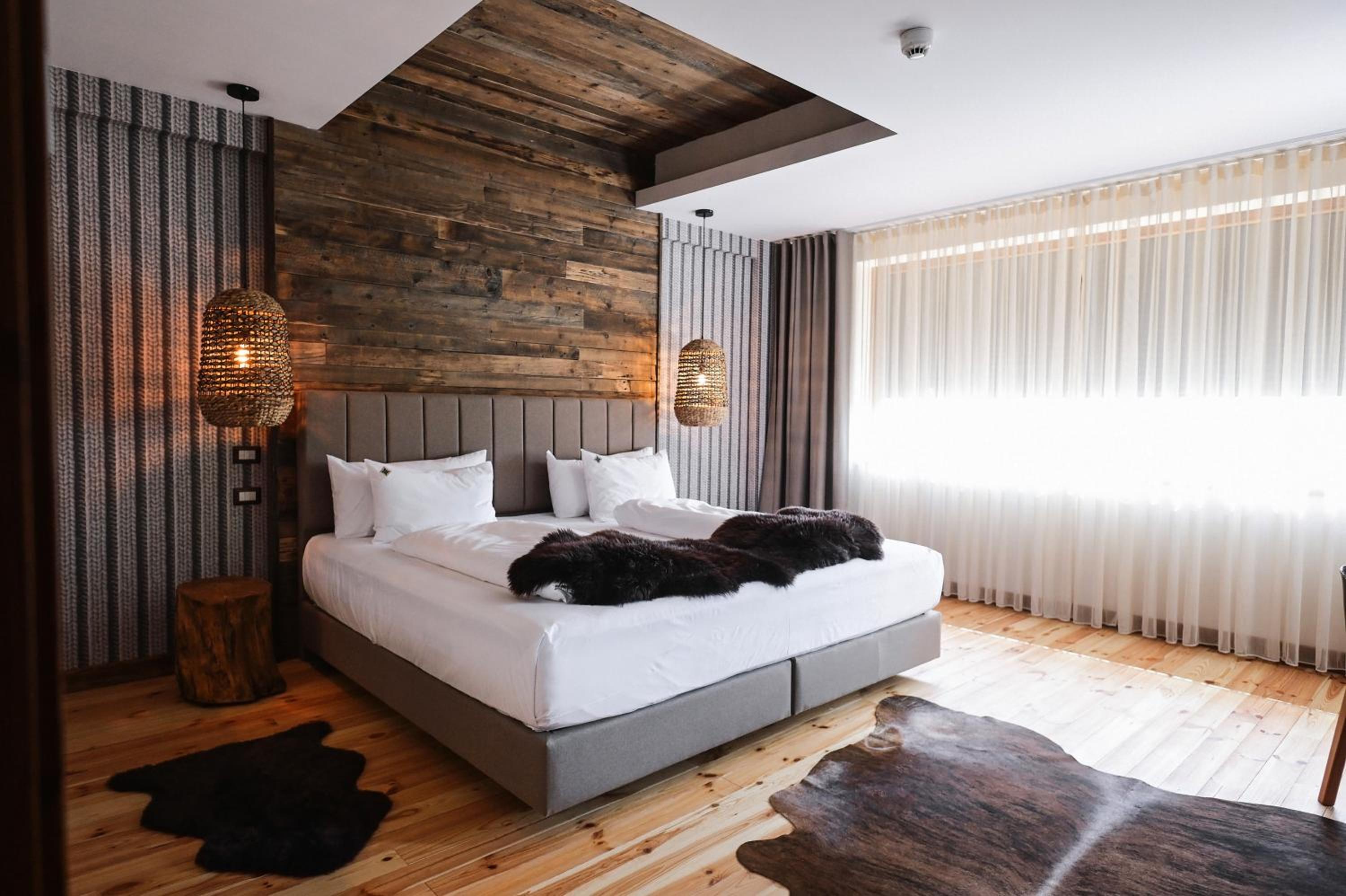 Deluxe Double Room with Bath