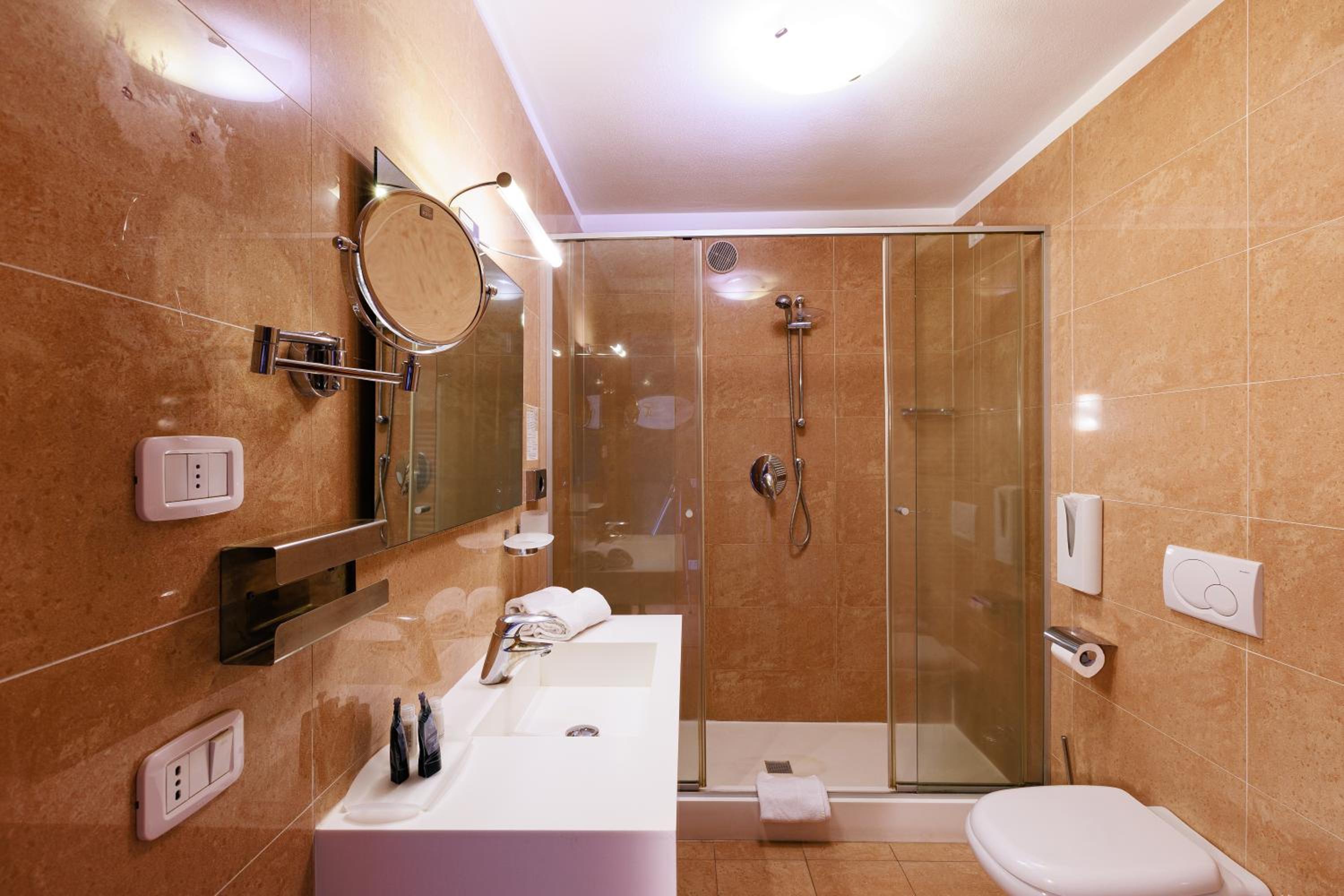 Triple Room - Photo 2