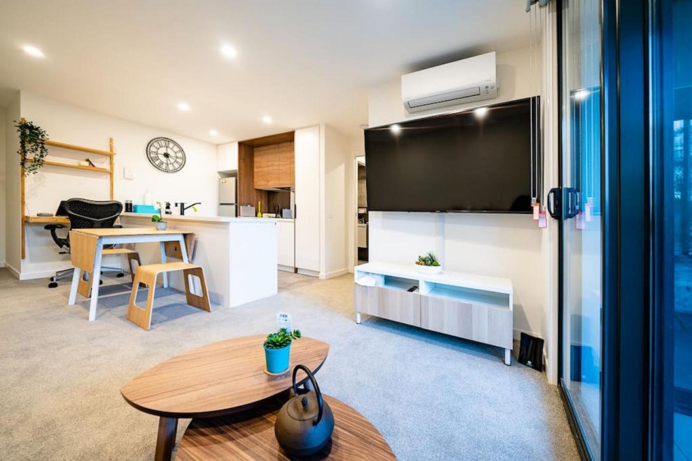 Apartment photo 1