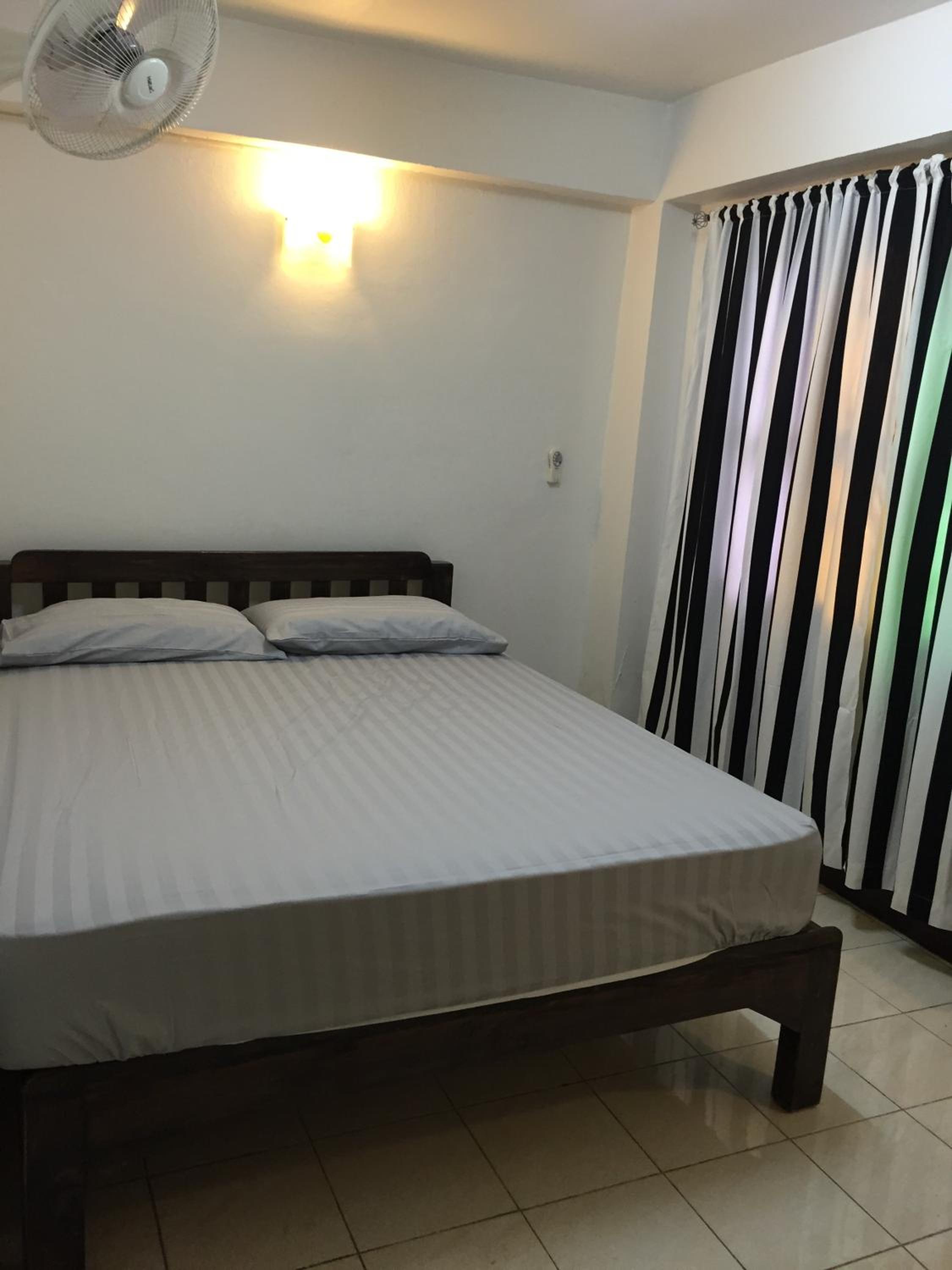 Standard Double Room - Photo 2
