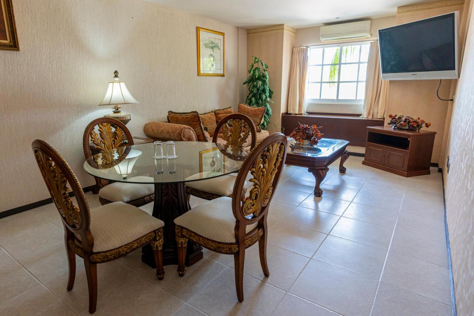 Junior Suite with Sea View - Photo 4