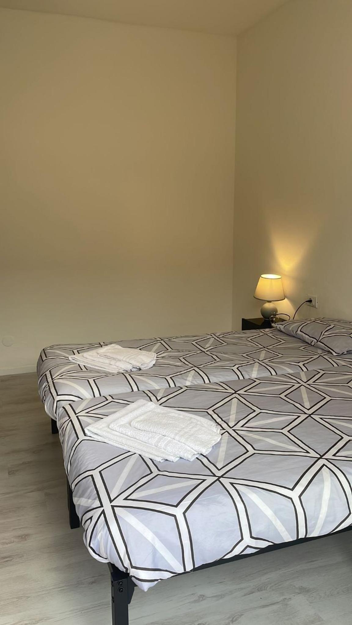 Economy Twin Room